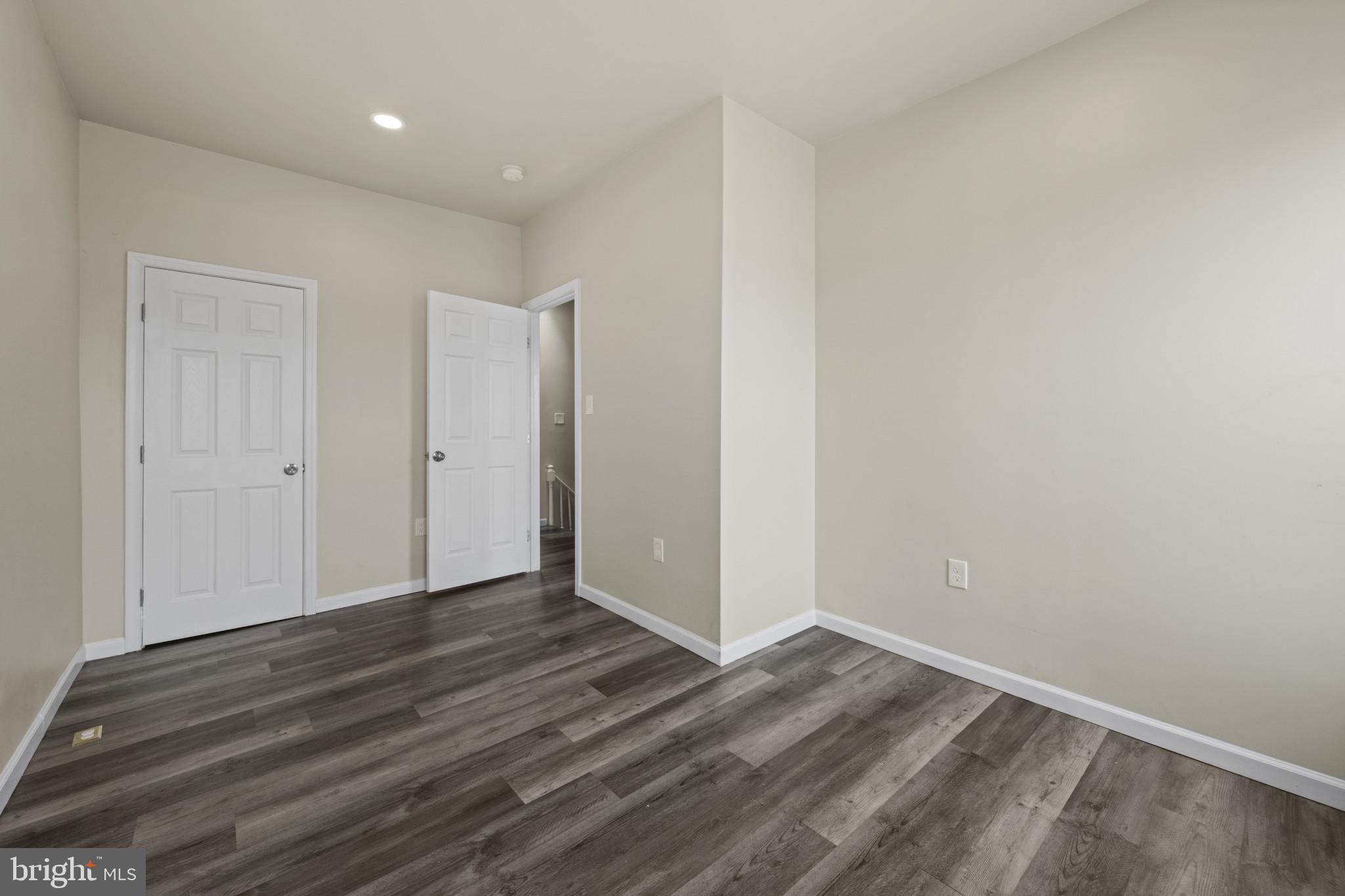 WALBROOK - Residential