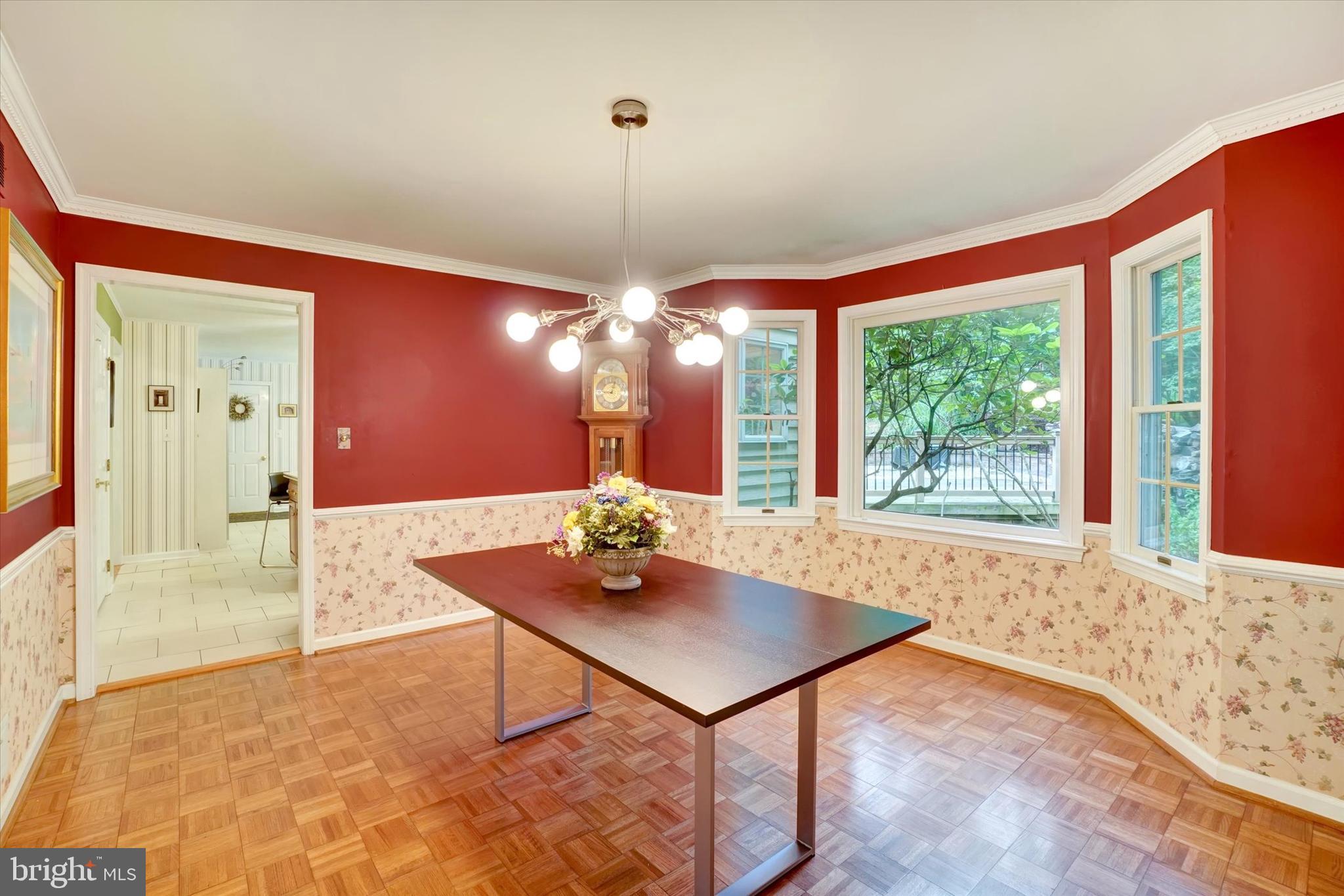 MOUNTAINDALE - Residential