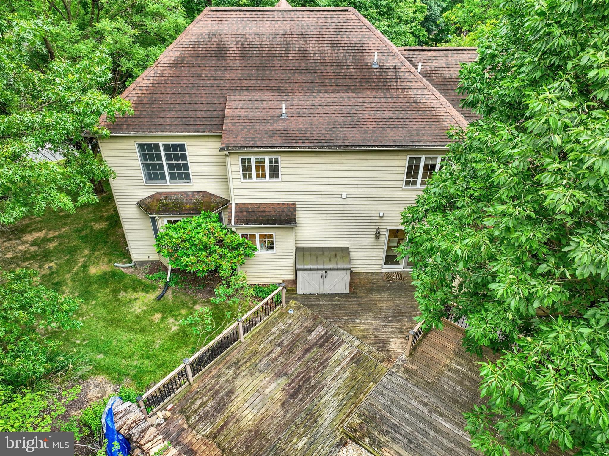 MOUNTAINDALE - Residential