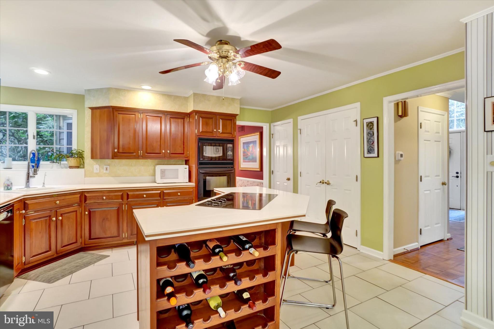 MOUNTAINDALE - Residential