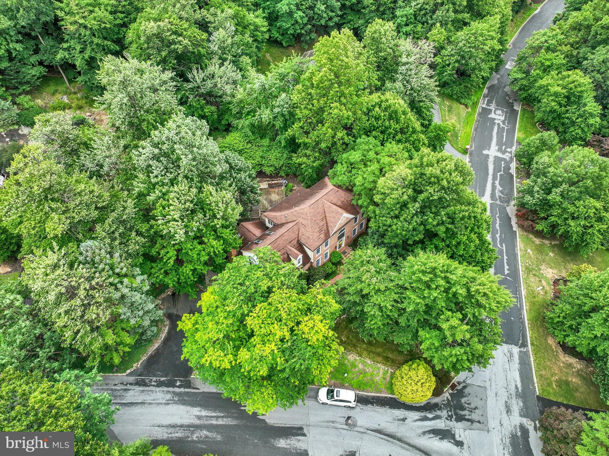 MOUNTAINDALE - Residential
