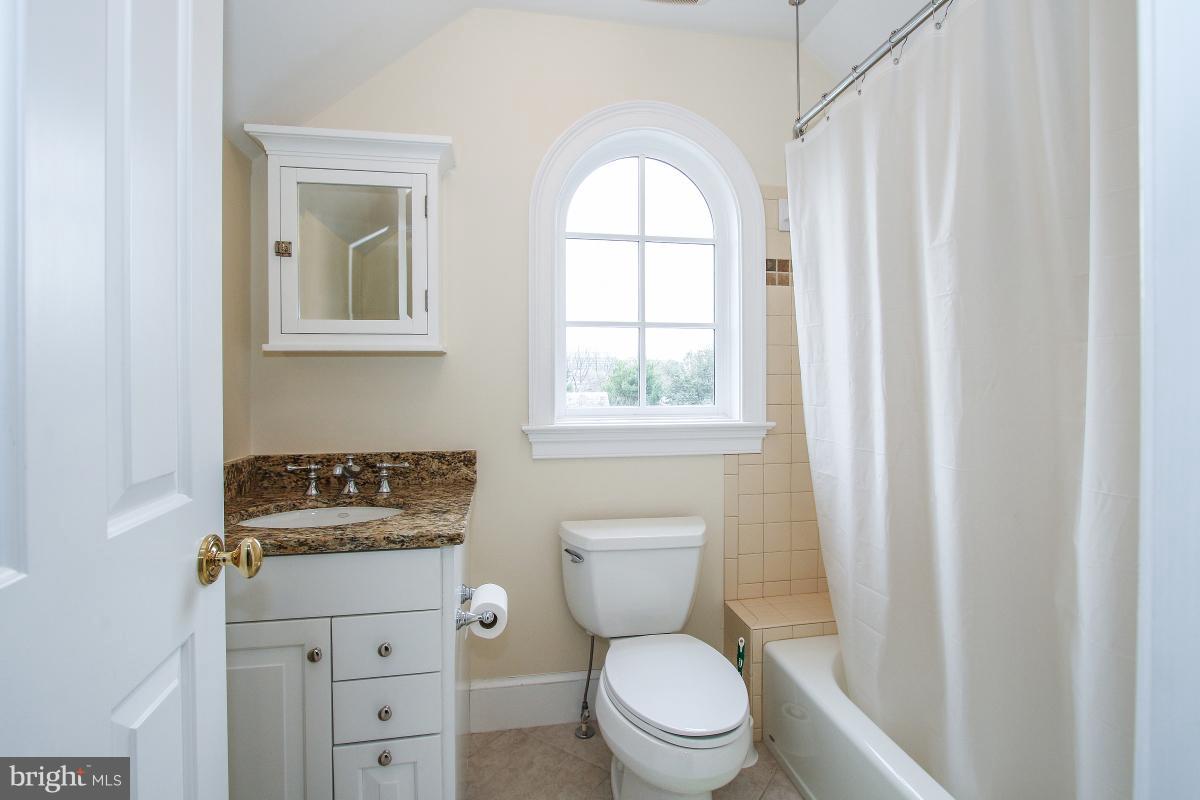 WEST CHEVY CHASE HEIGHTS - Residential