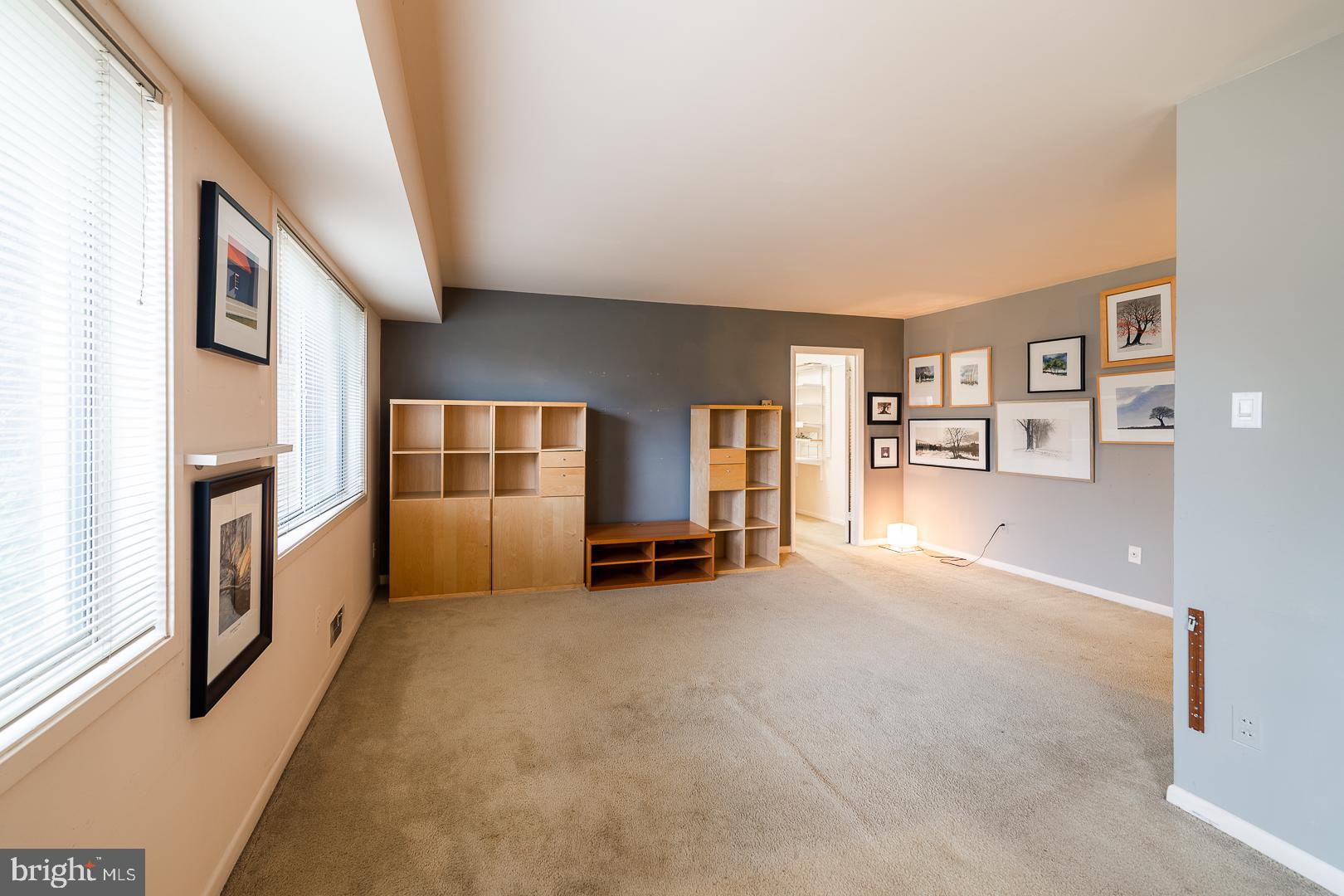 PARKSIDE CONDOMINIUMS - Residential