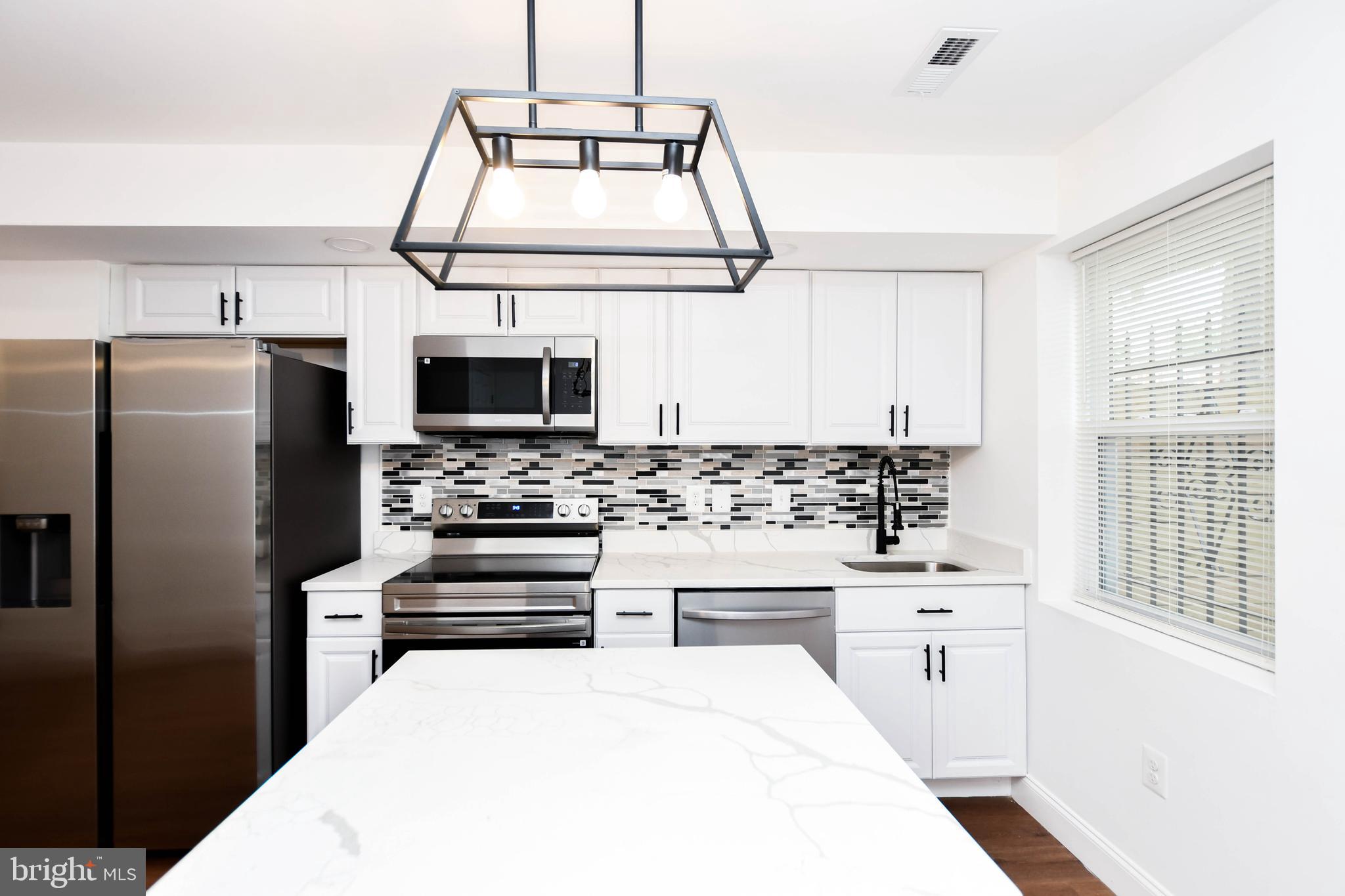 BROOKLYN - Residential