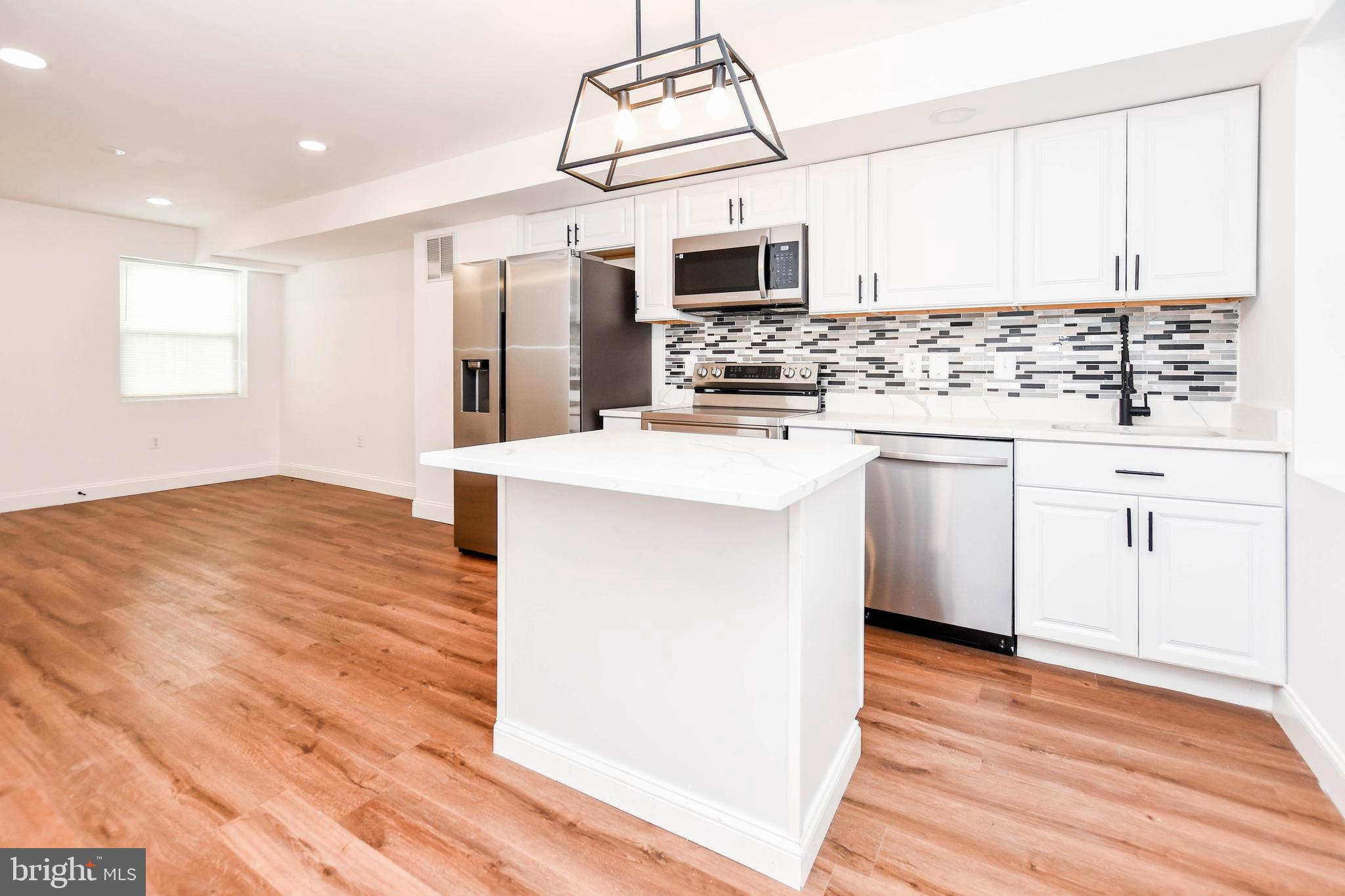 BROOKLYN - Residential
