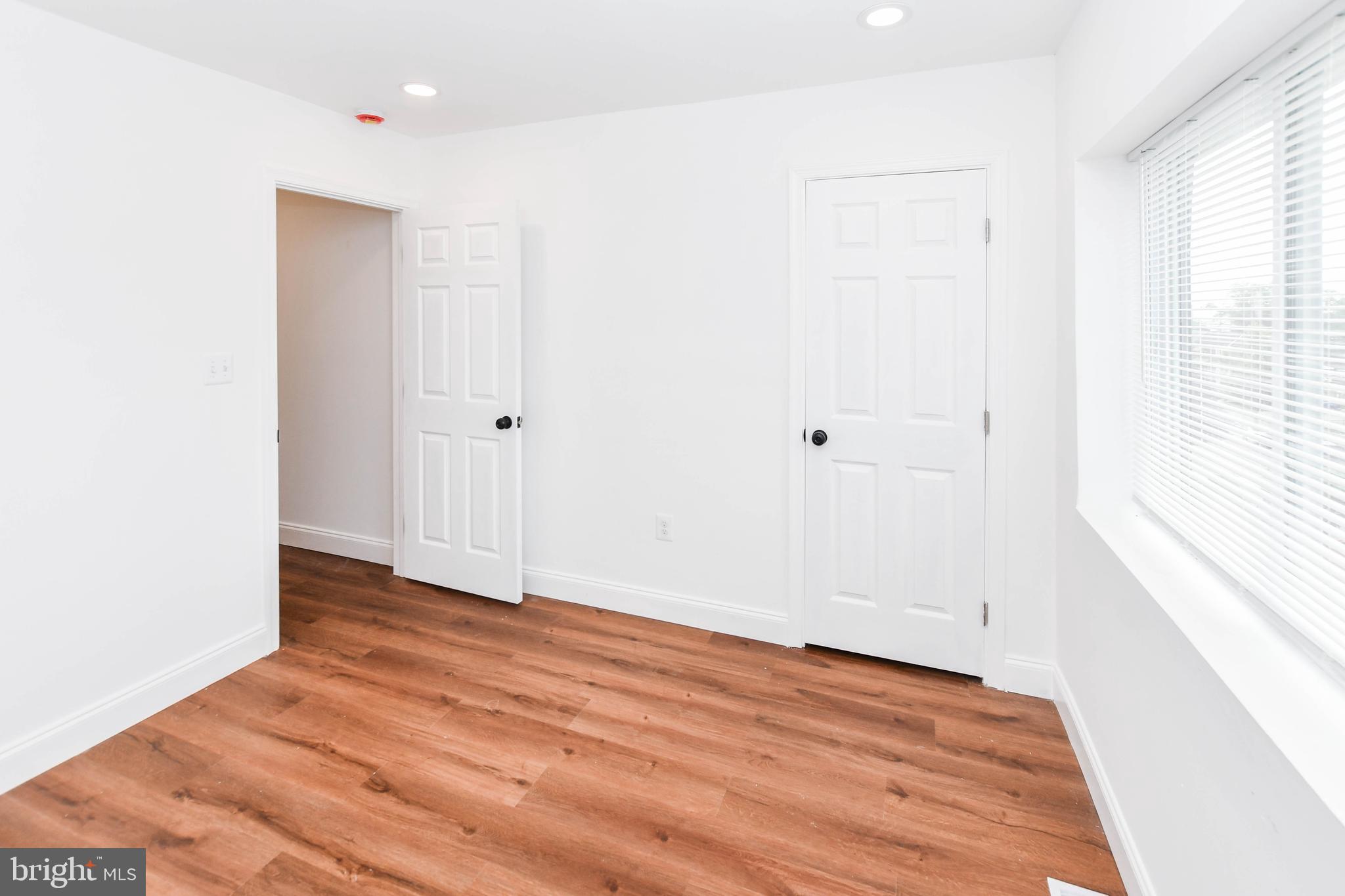 BROOKLYN - Residential