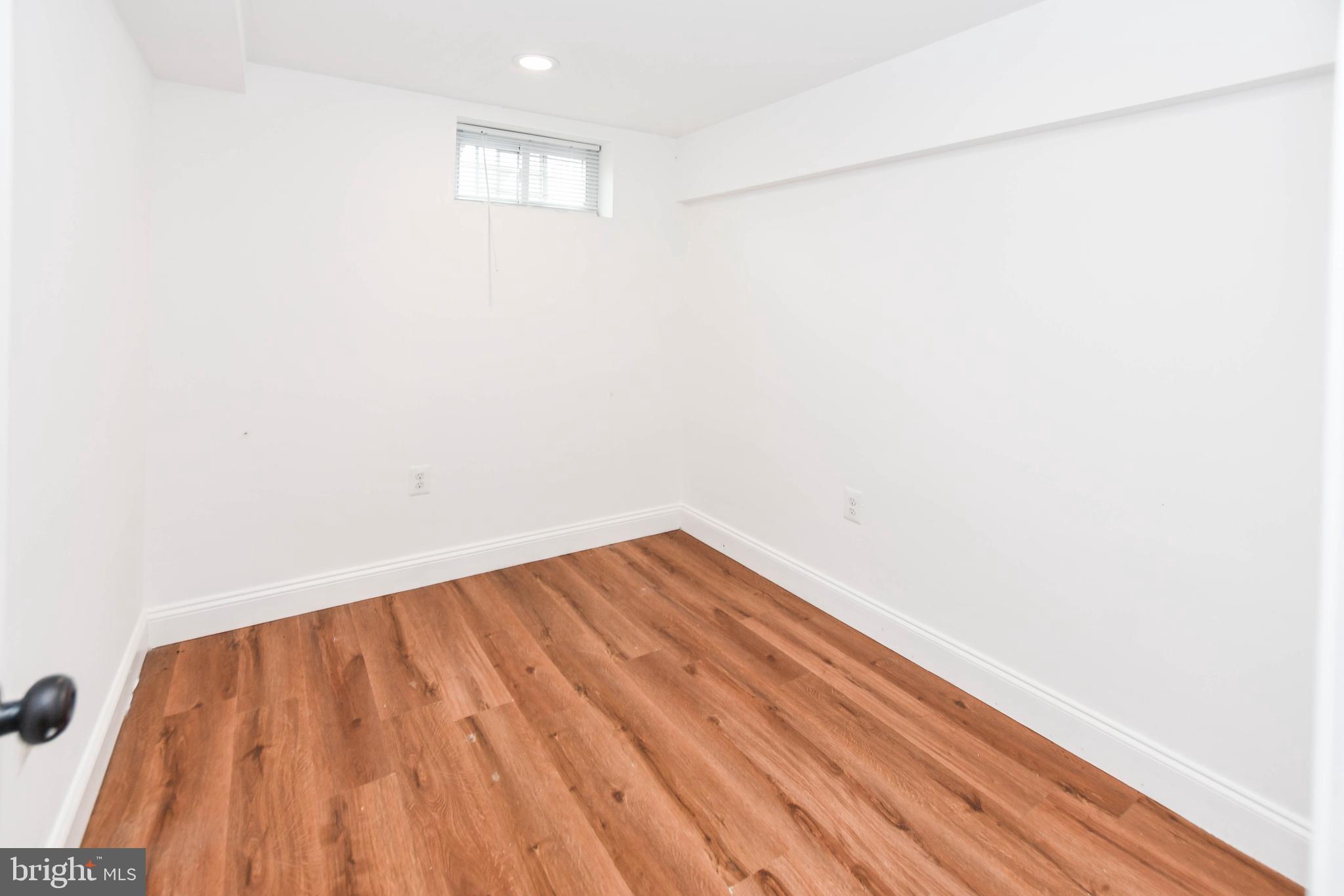 BROOKLYN - Residential