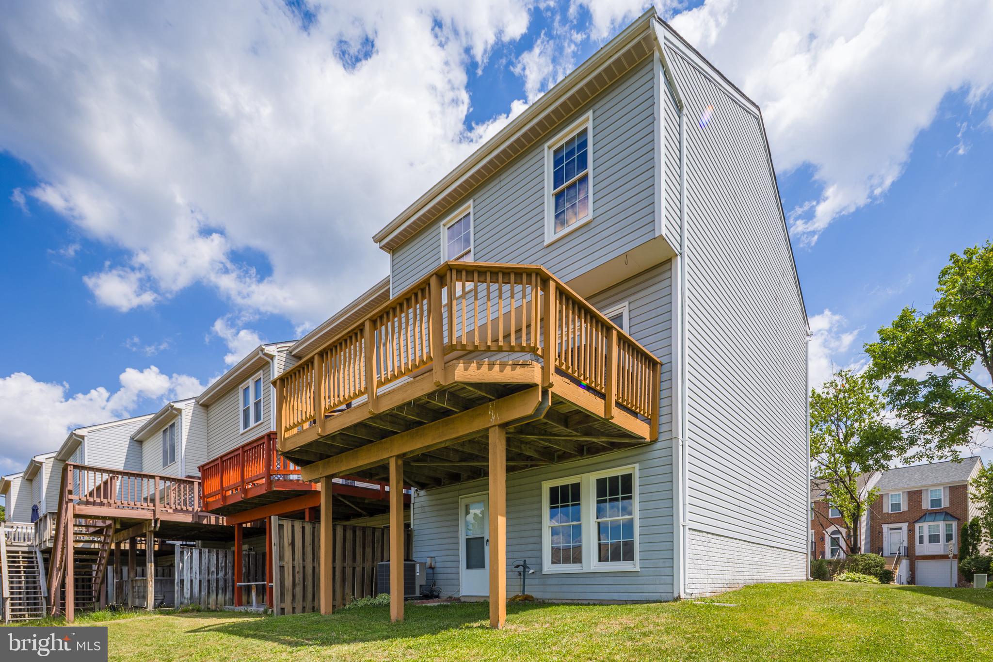 BRIGHTFIELD - Residential