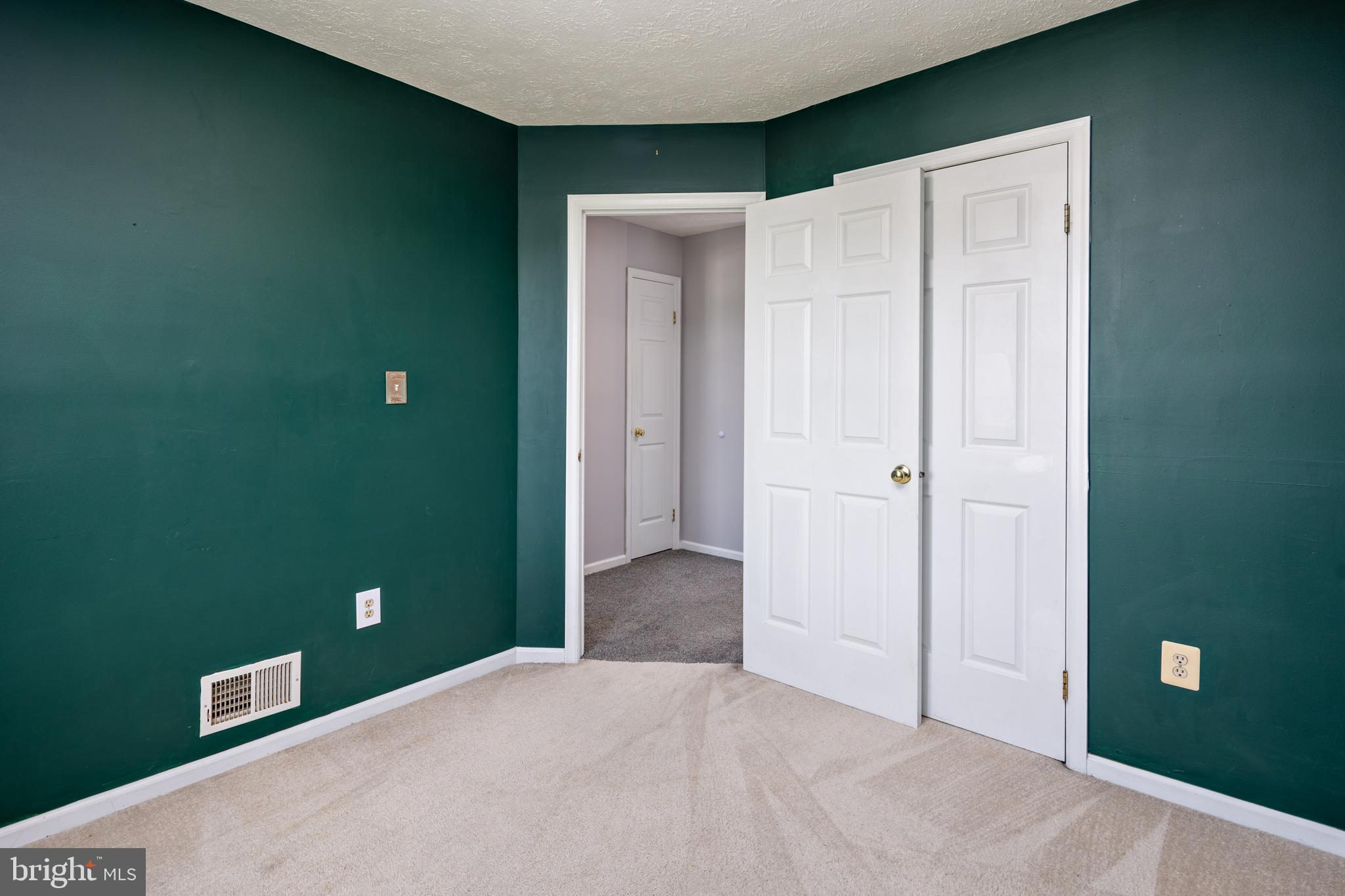 BRIGHTFIELD - Residential