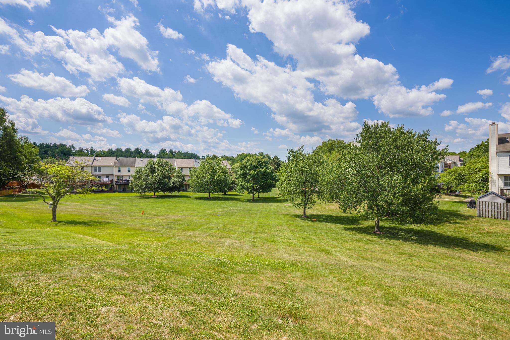 BRIGHTFIELD - Residential