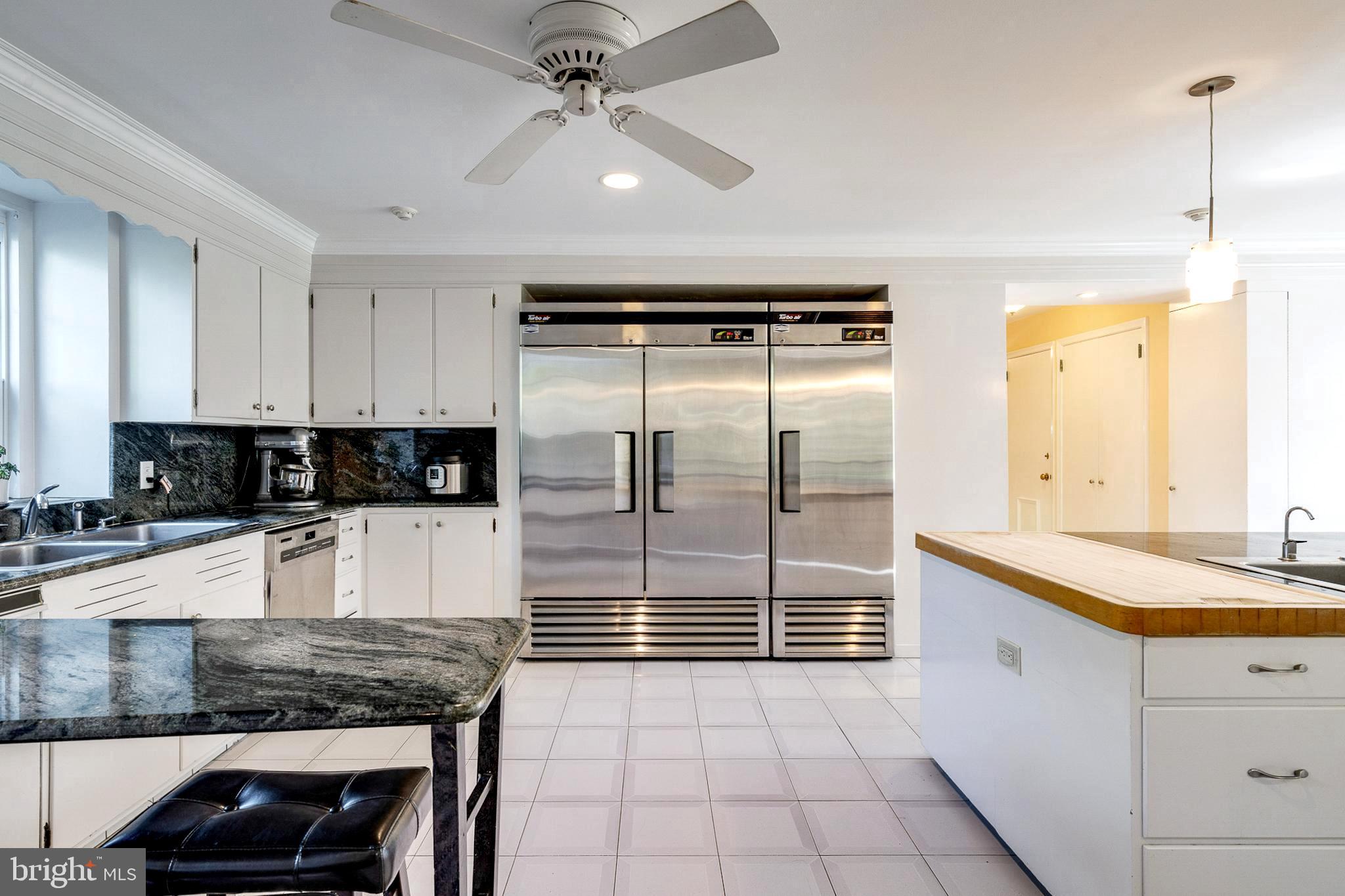 INDIAN CREEK - Residential