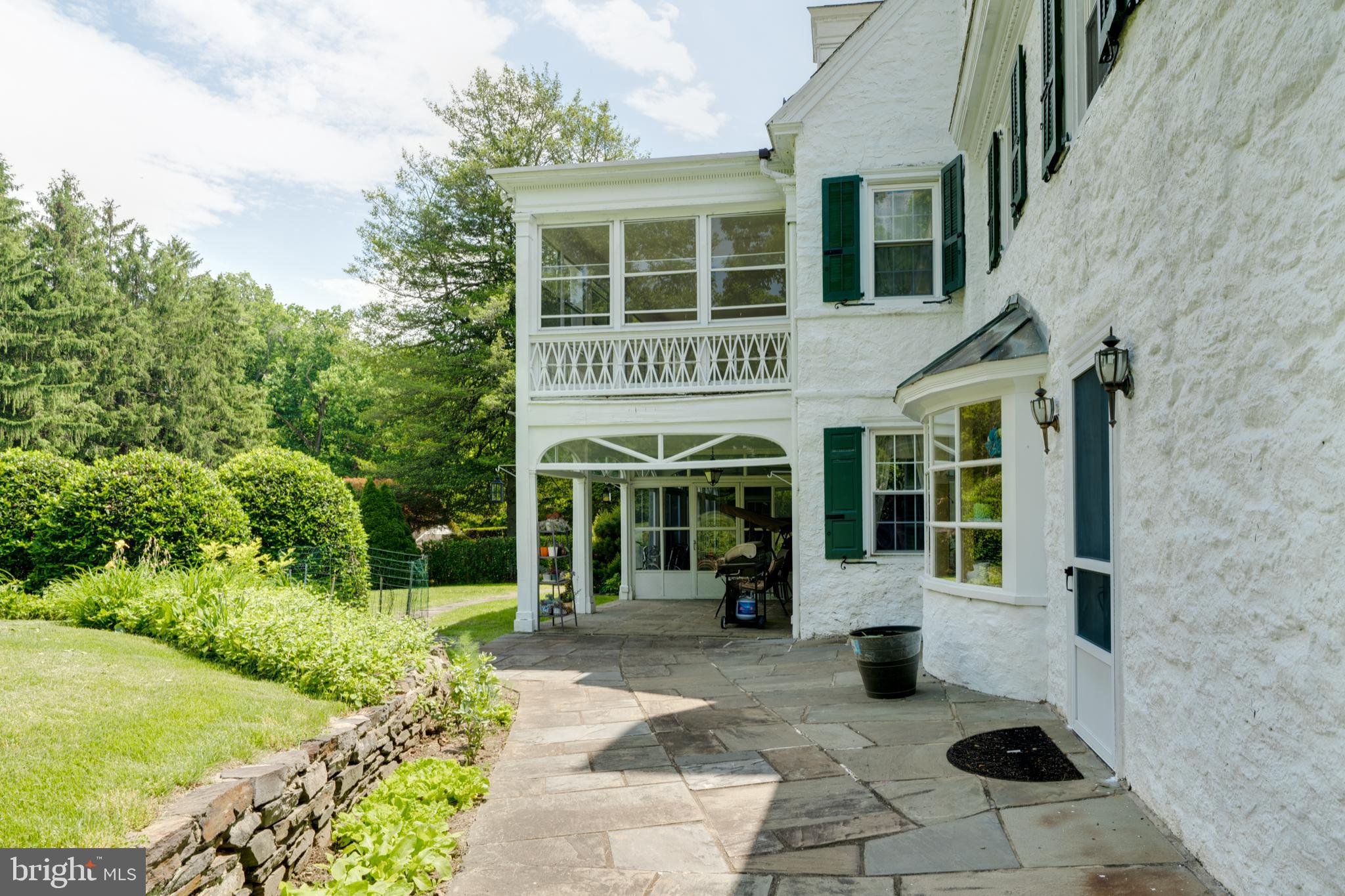 INDIAN CREEK - Residential