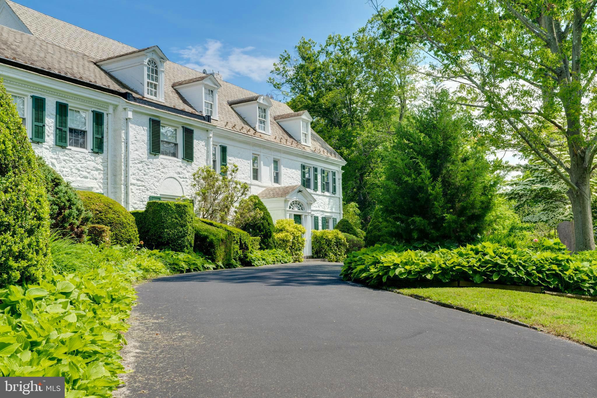 INDIAN CREEK - Residential