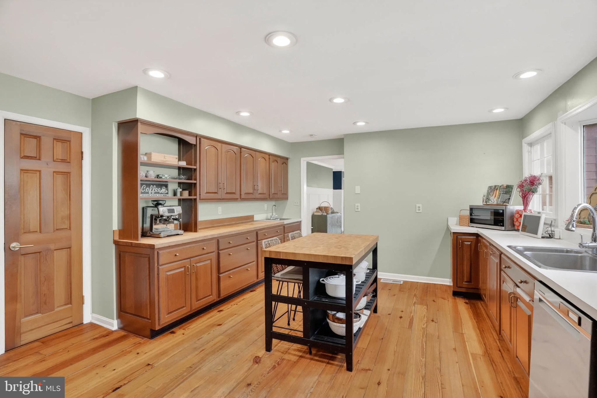 FERRY LANDING WOODS - Residential
