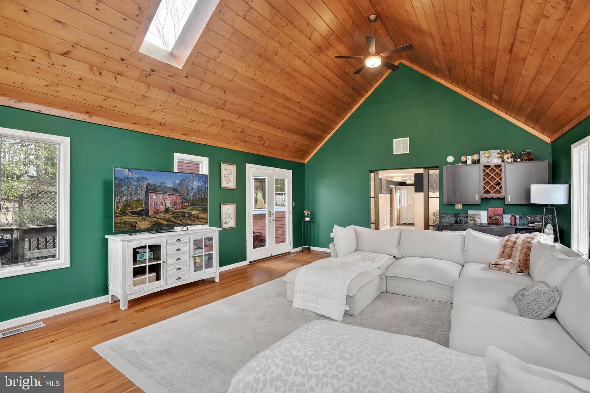 FERRY LANDING WOODS - Residential