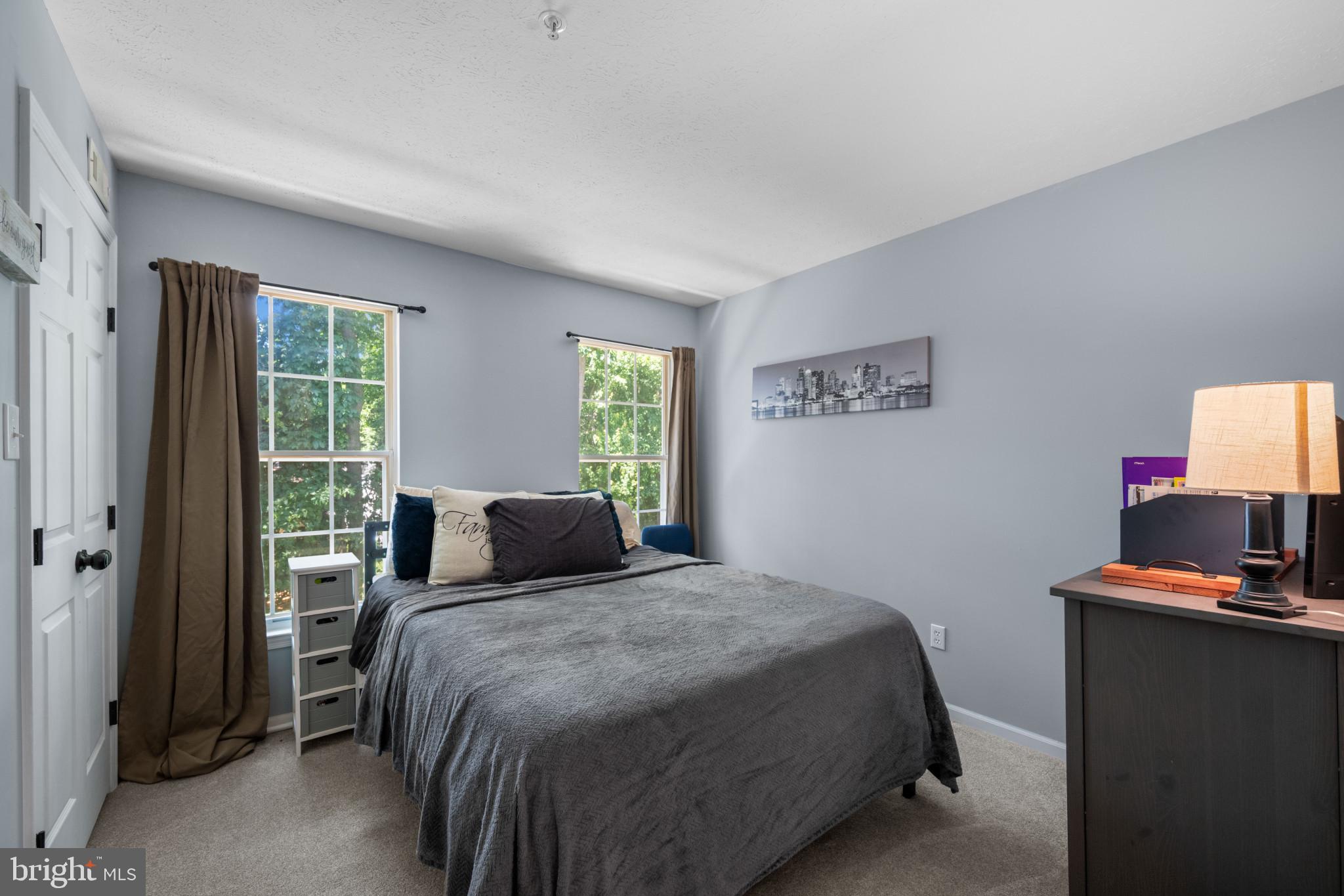 EMMORTON - Residential