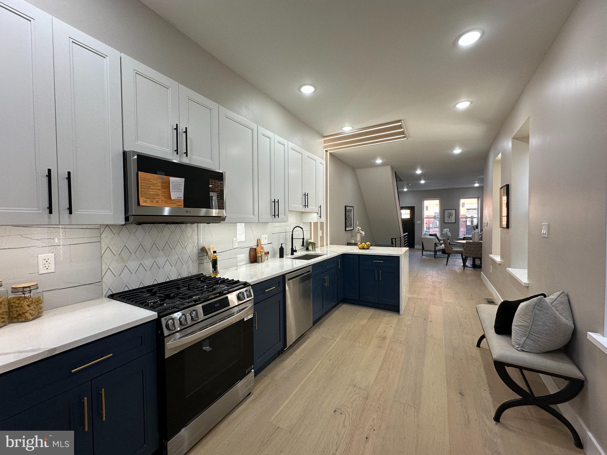 PHILADELPHIA (SOUTH) - Residential