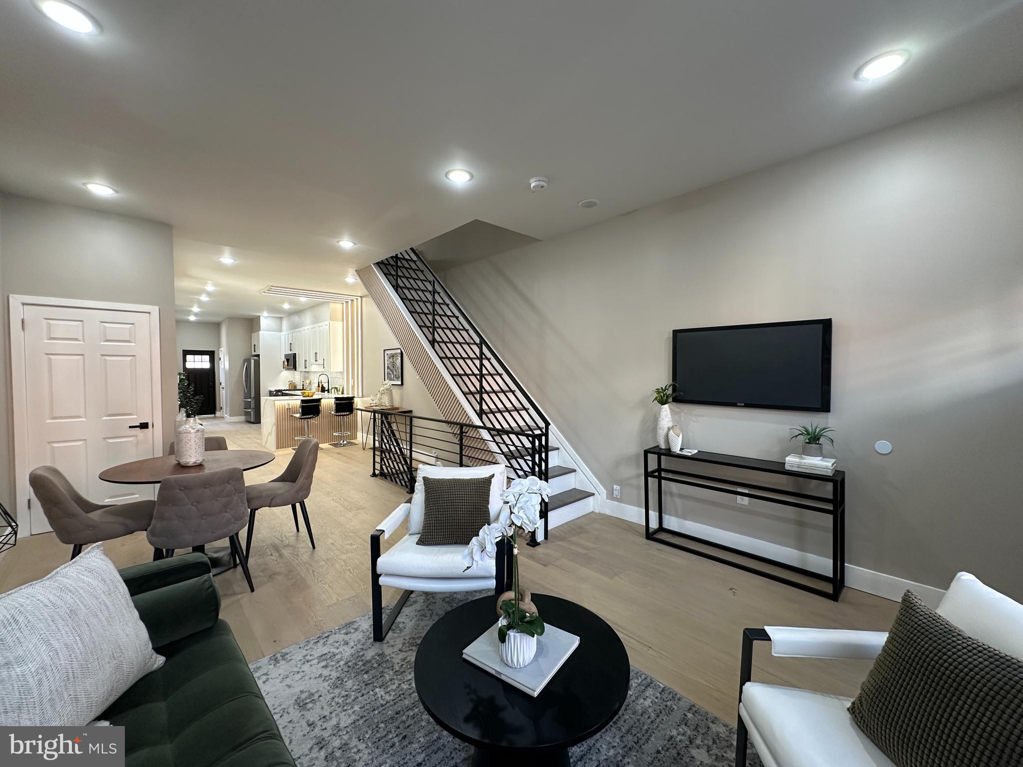 PHILADELPHIA (SOUTH) - Residential
