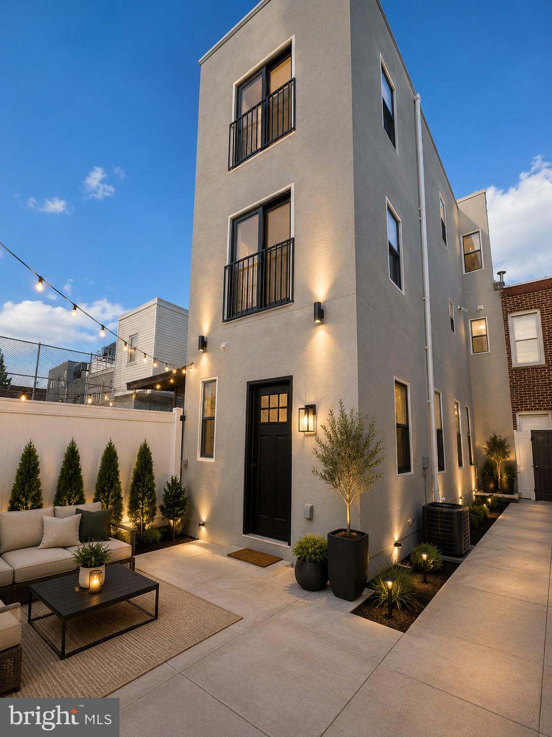 PHILADELPHIA (SOUTH) - Residential