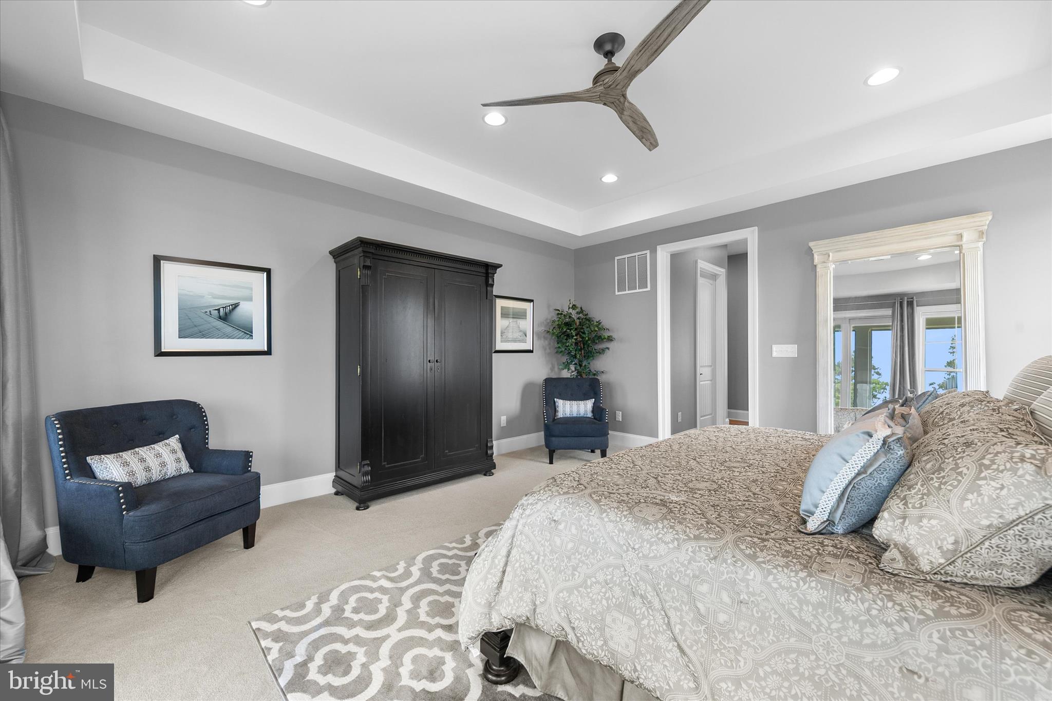 PENINSULA - Residential