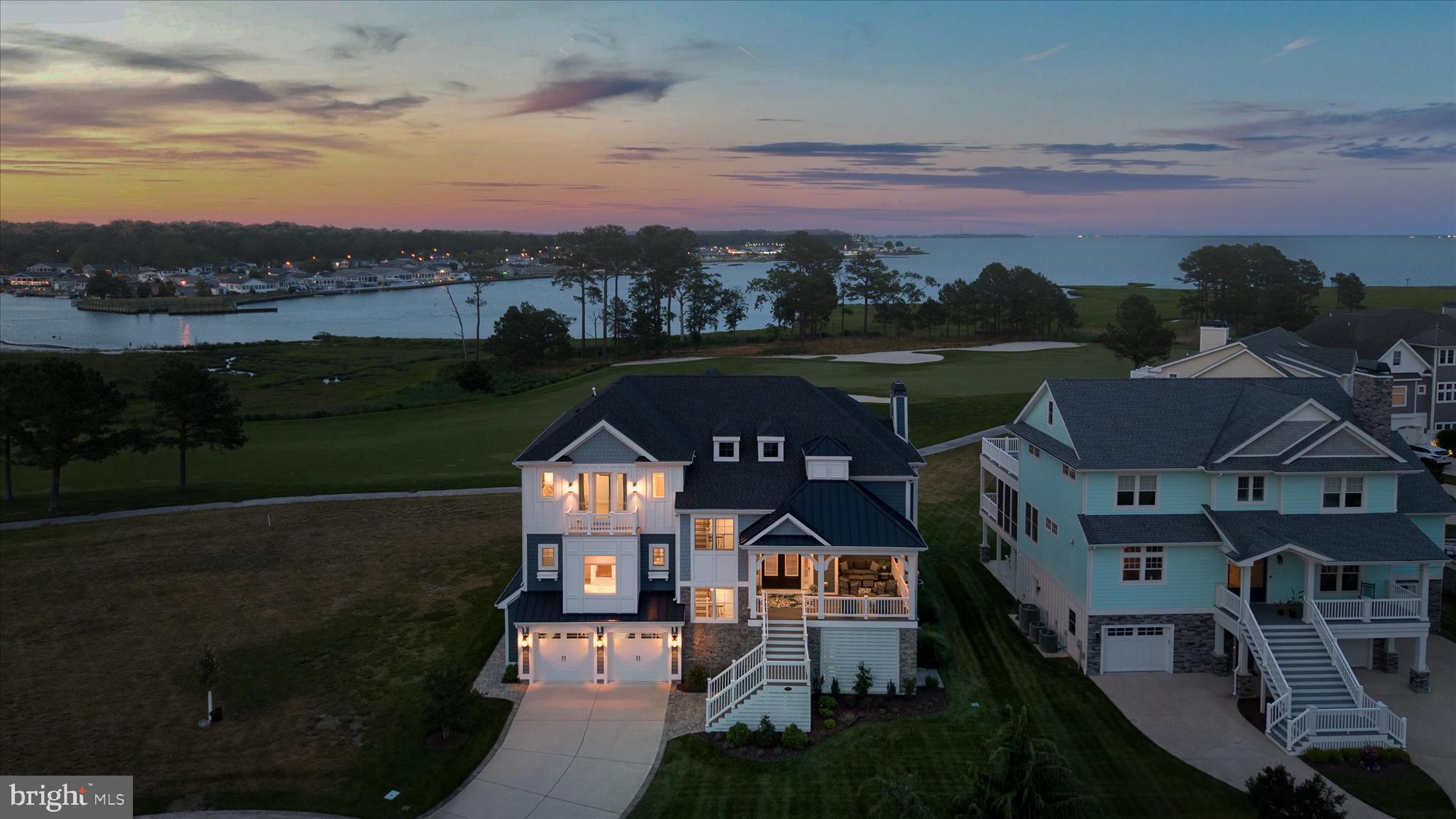 PENINSULA - Residential