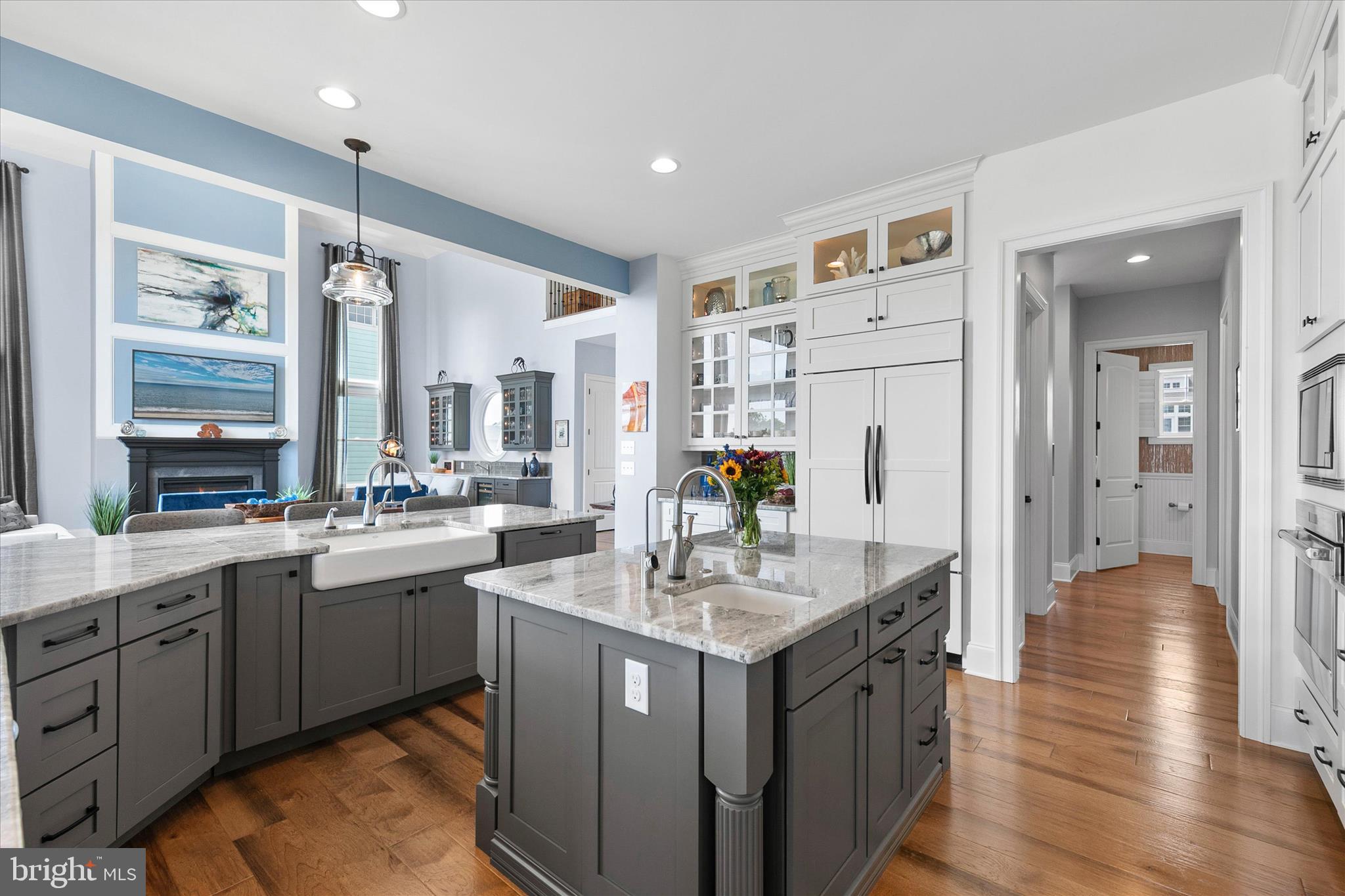 PENINSULA - Residential