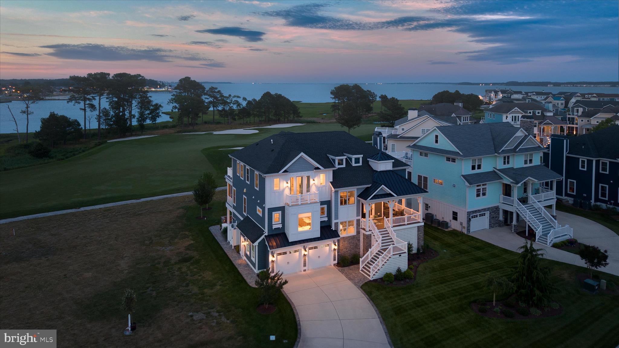 PENINSULA - Residential
