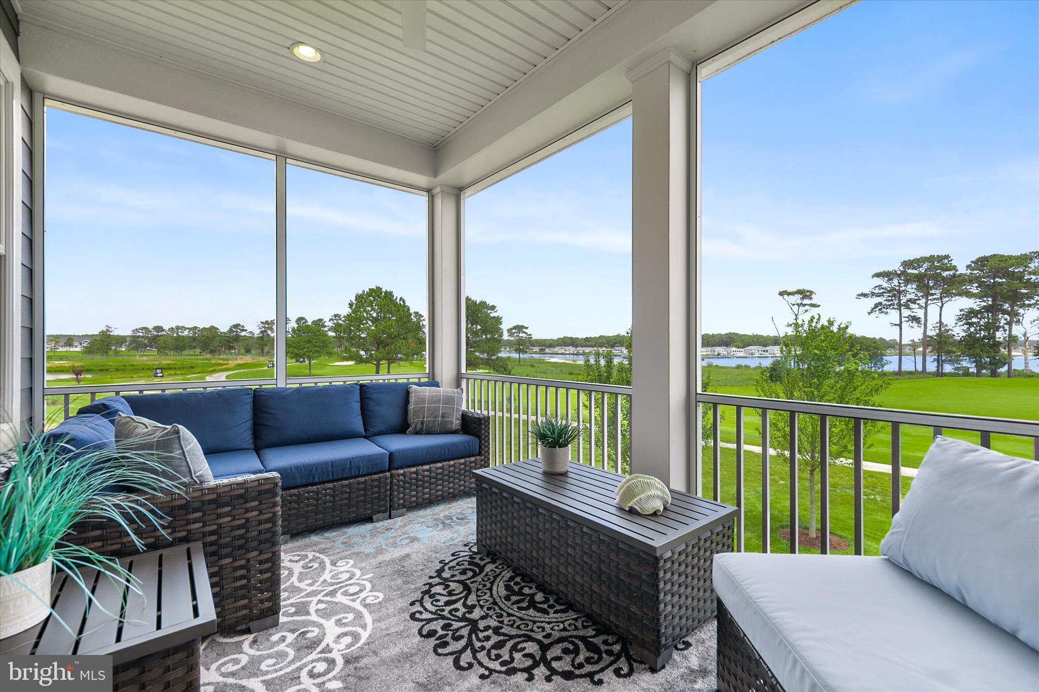 PENINSULA - Residential