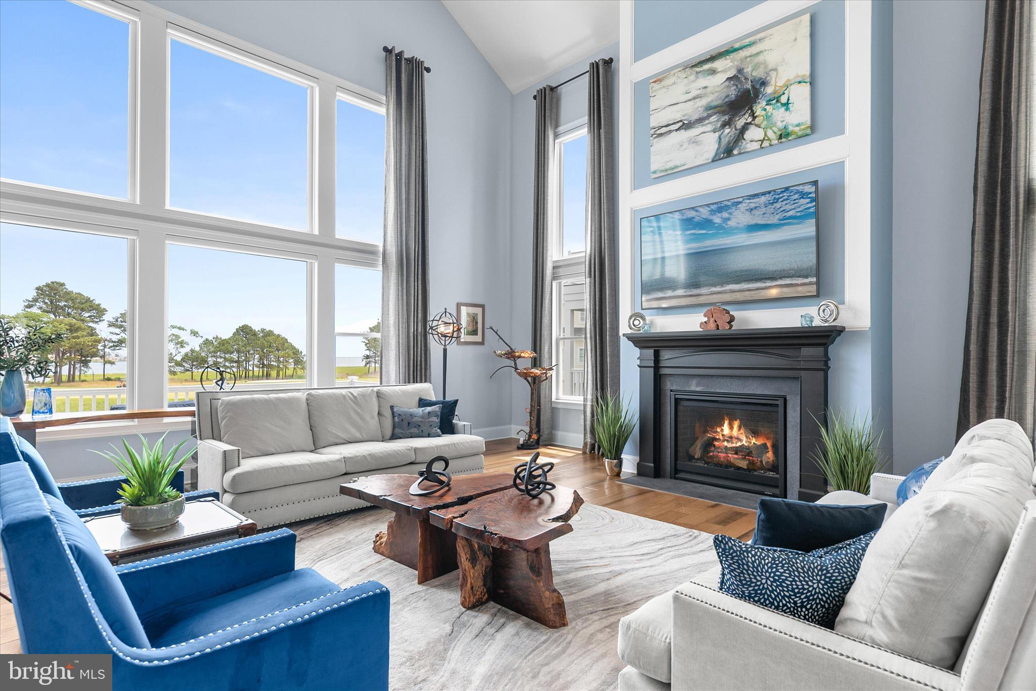 PENINSULA - Residential