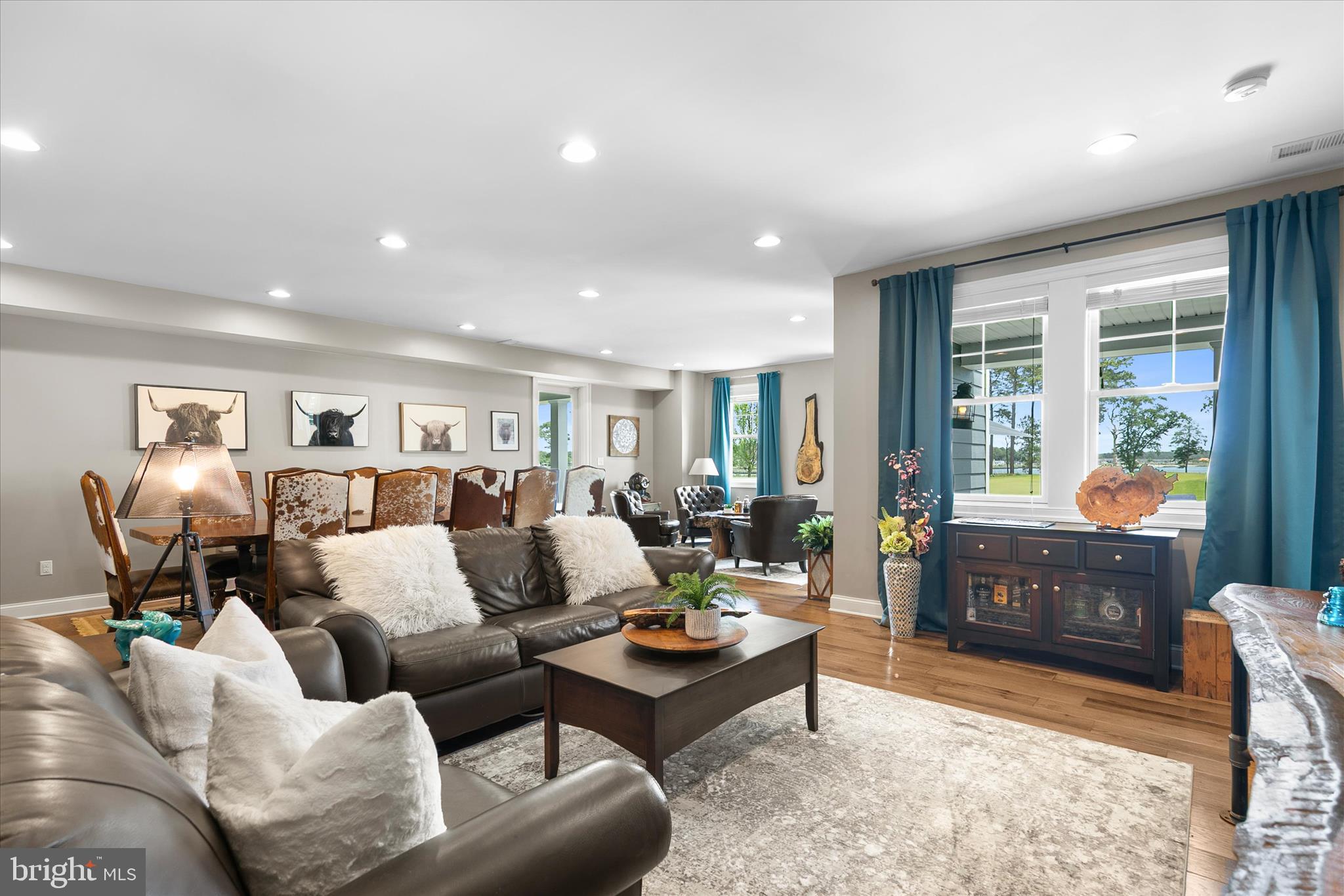 PENINSULA - Residential