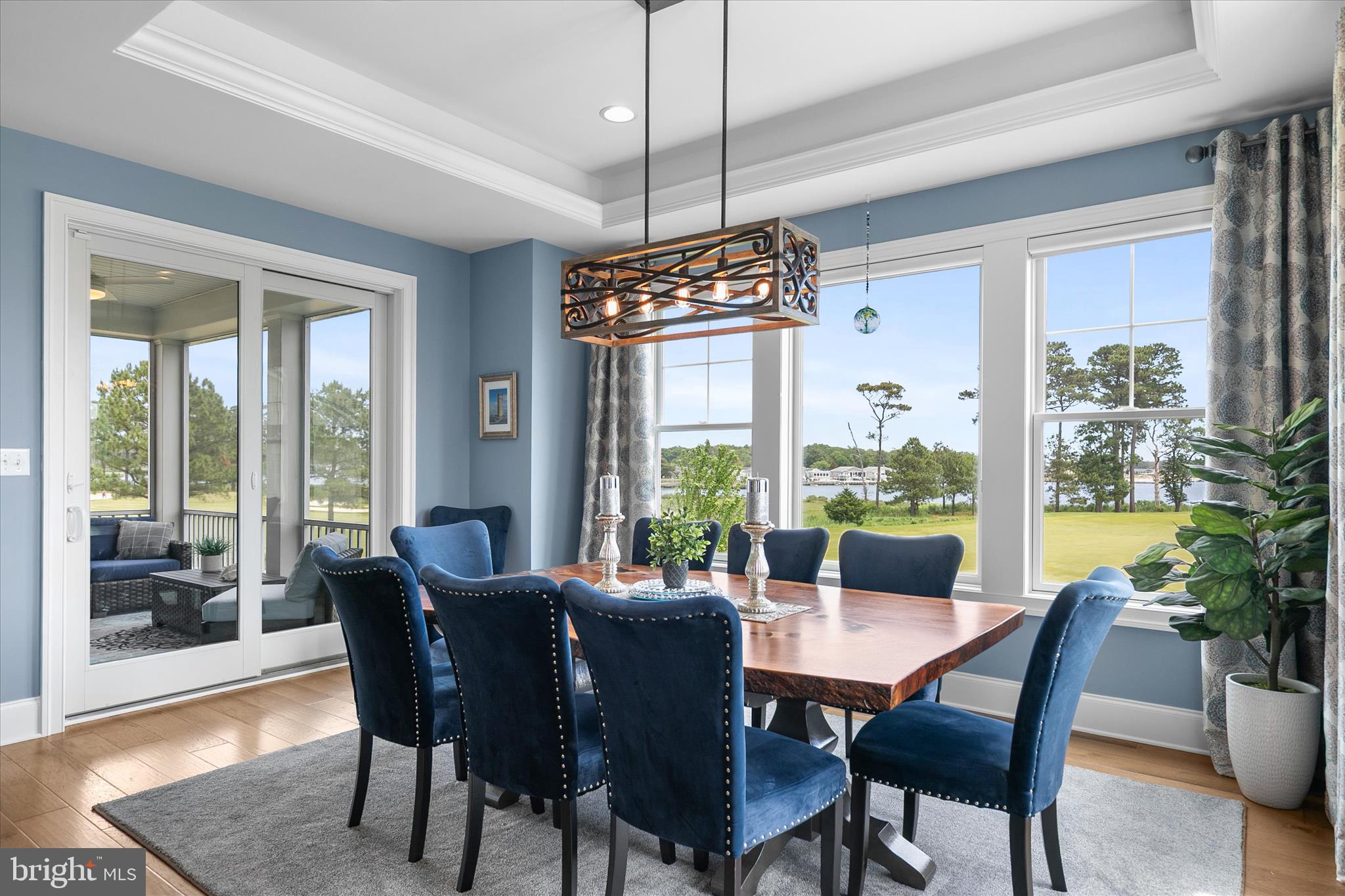 PENINSULA - Residential