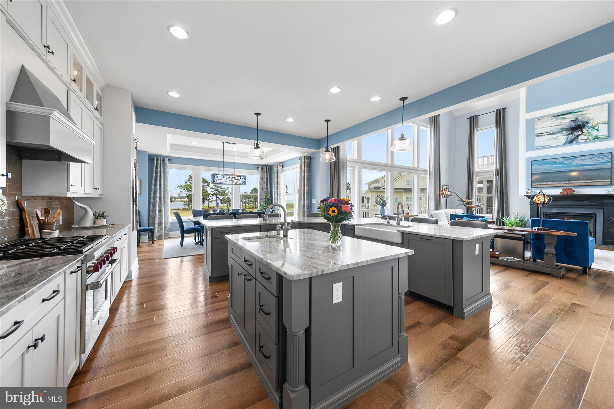 PENINSULA - Residential