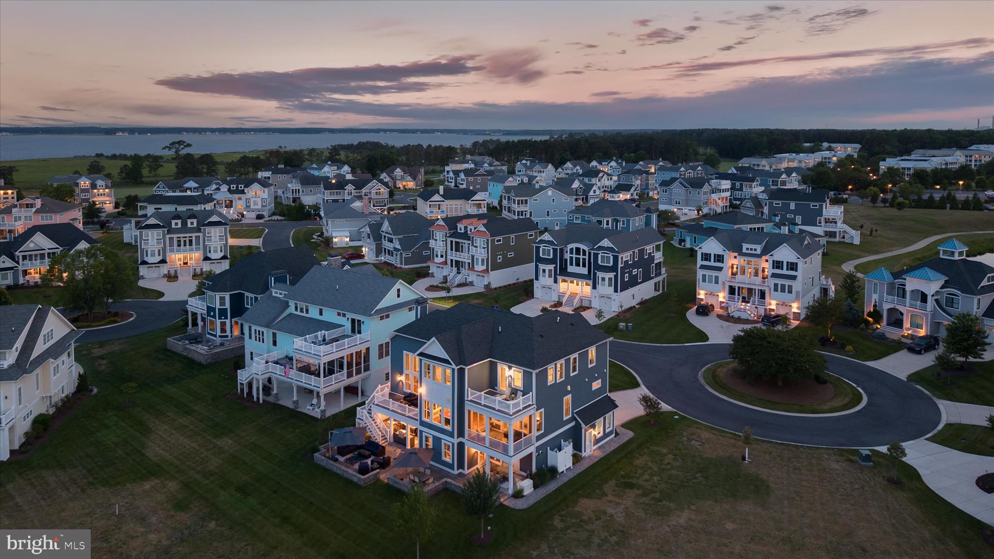 PENINSULA - Residential