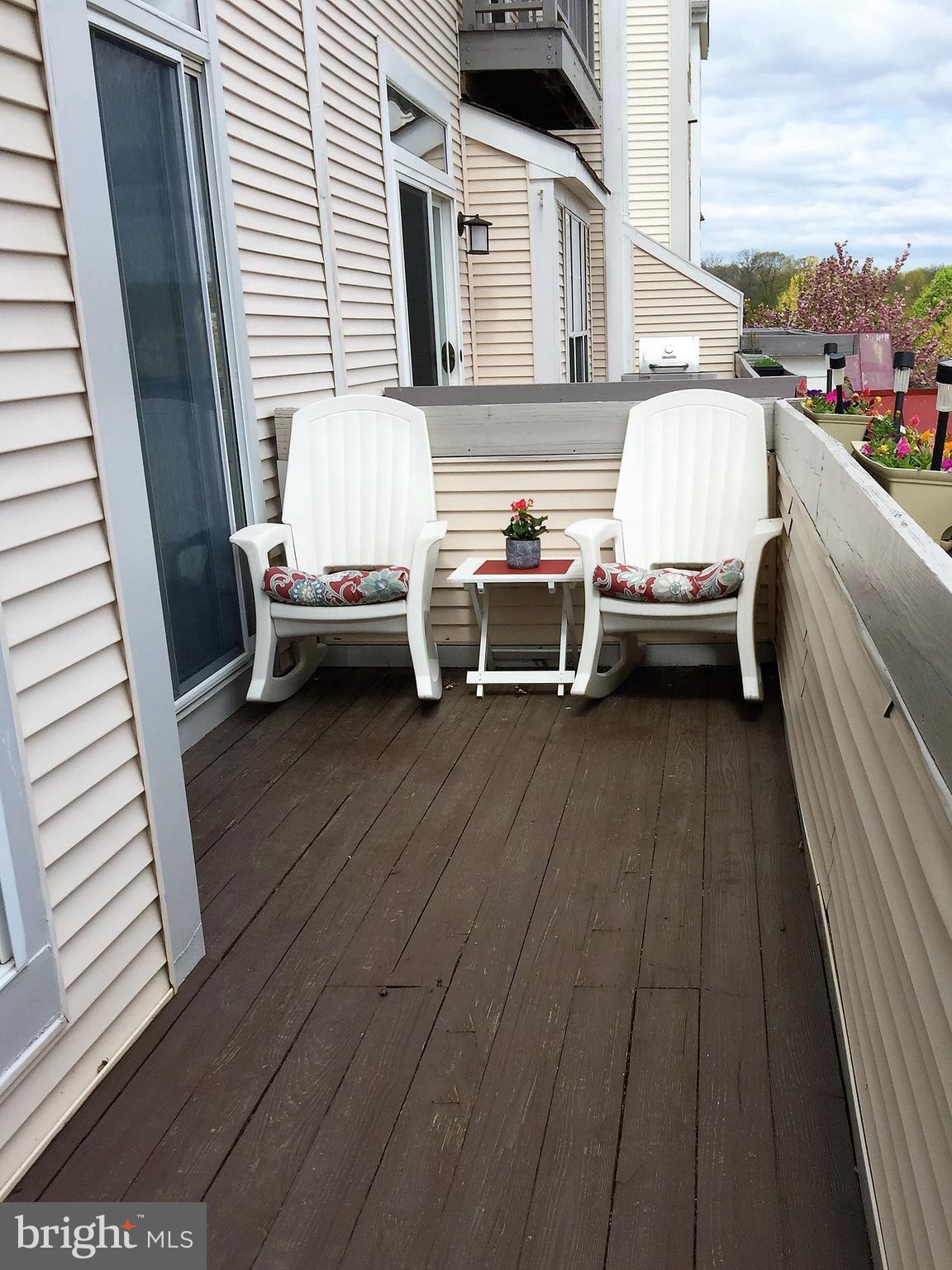 ASHBURN VILLAGE - Residential