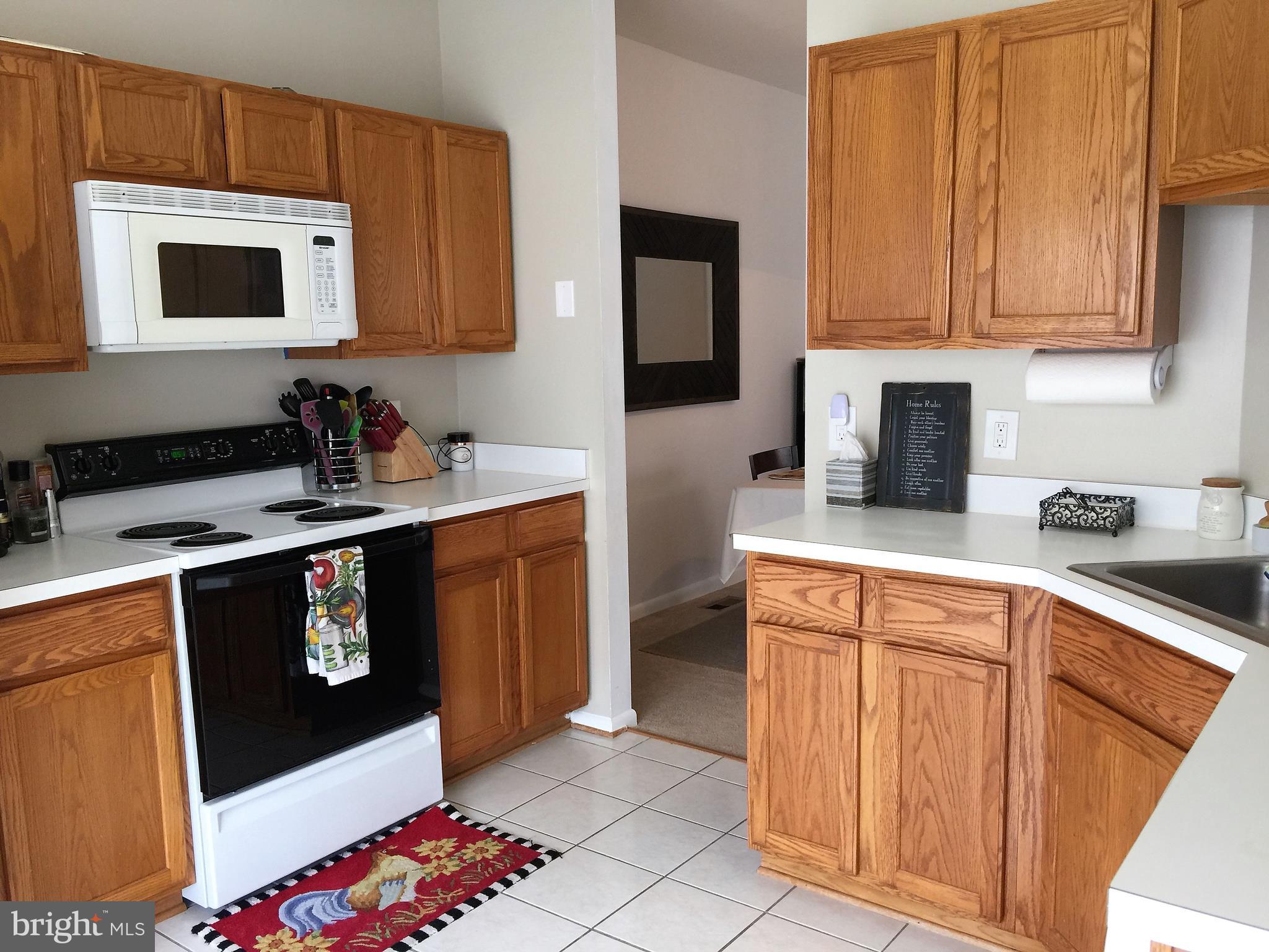 ASHBURN VILLAGE - Residential