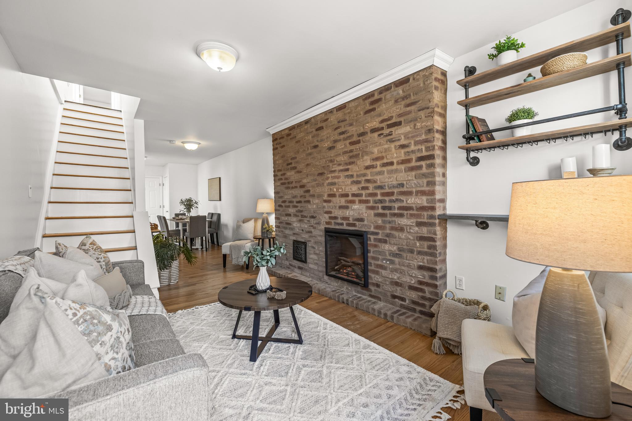 BUTCHERS HILL - Residential