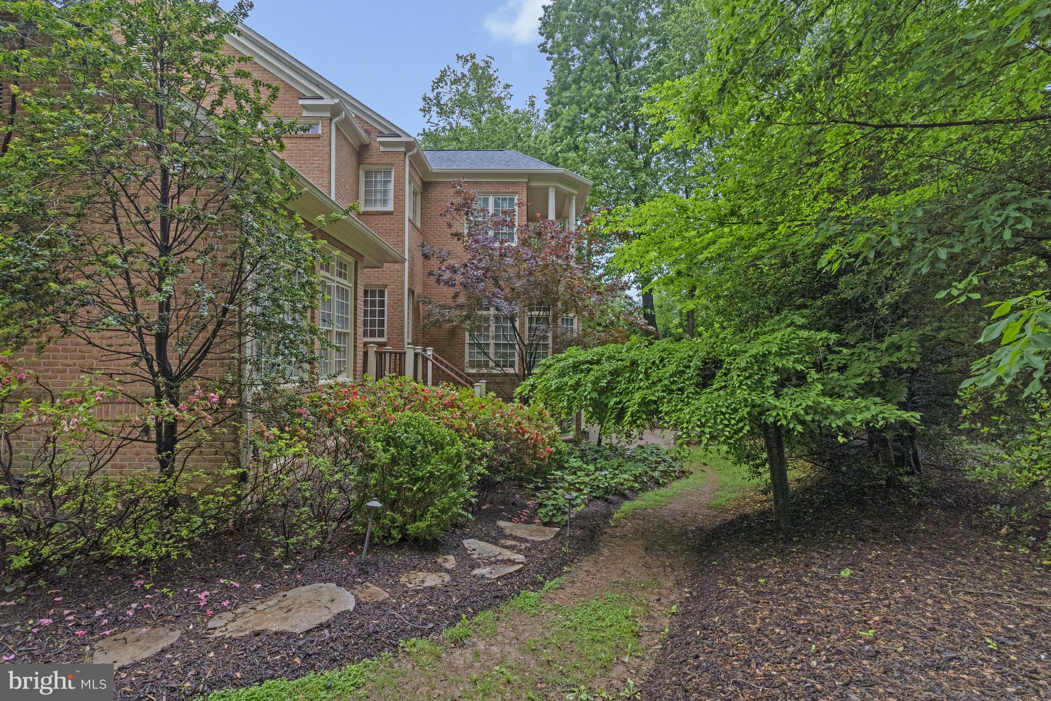 THE RESERVE - Residential