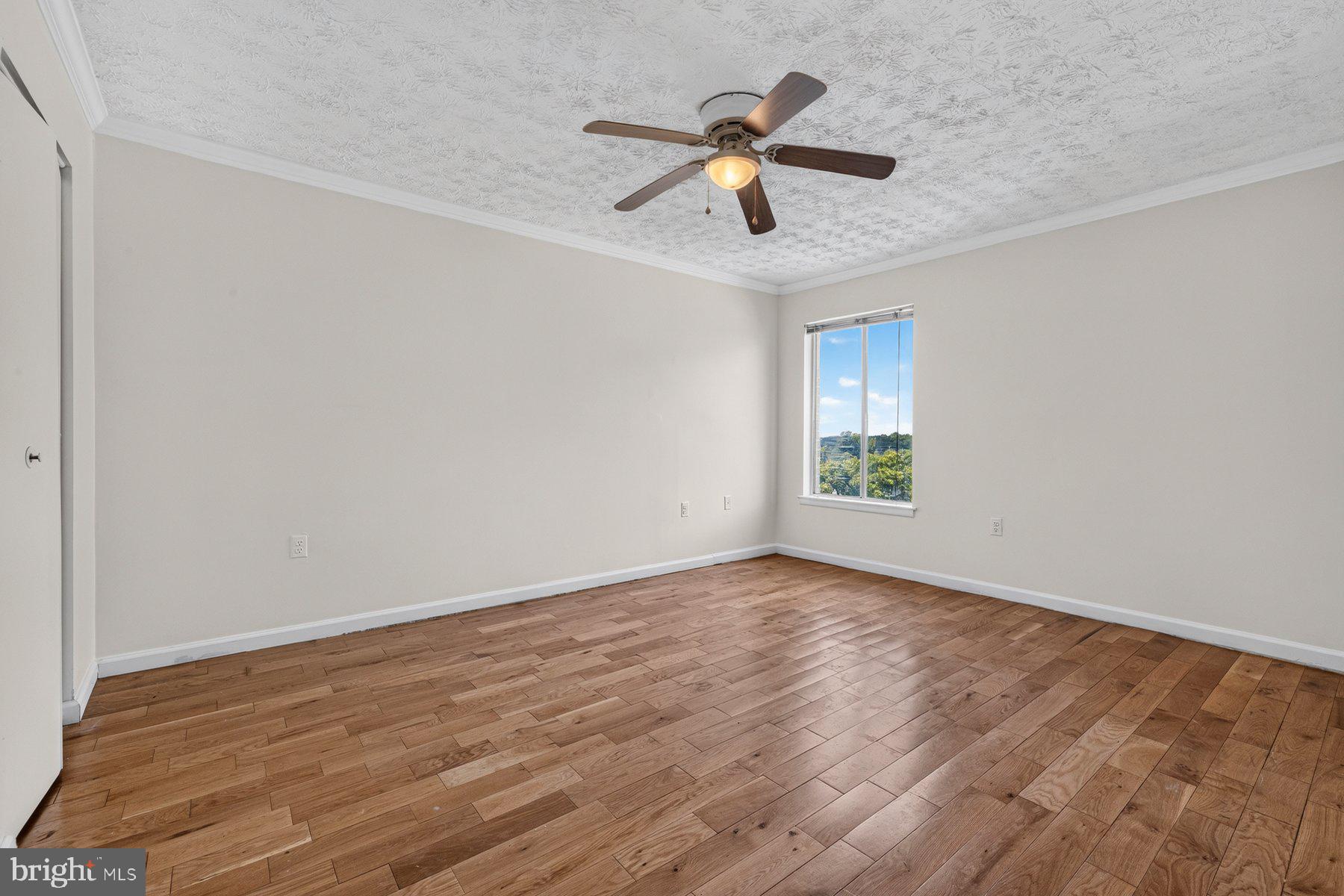 GREENBRIAR - Residential