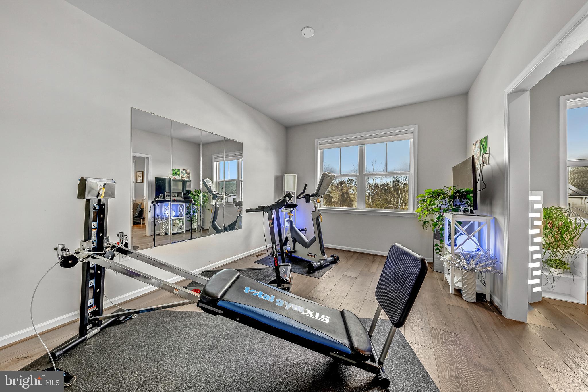 CADENCE AT LANSDOWNE - Residential