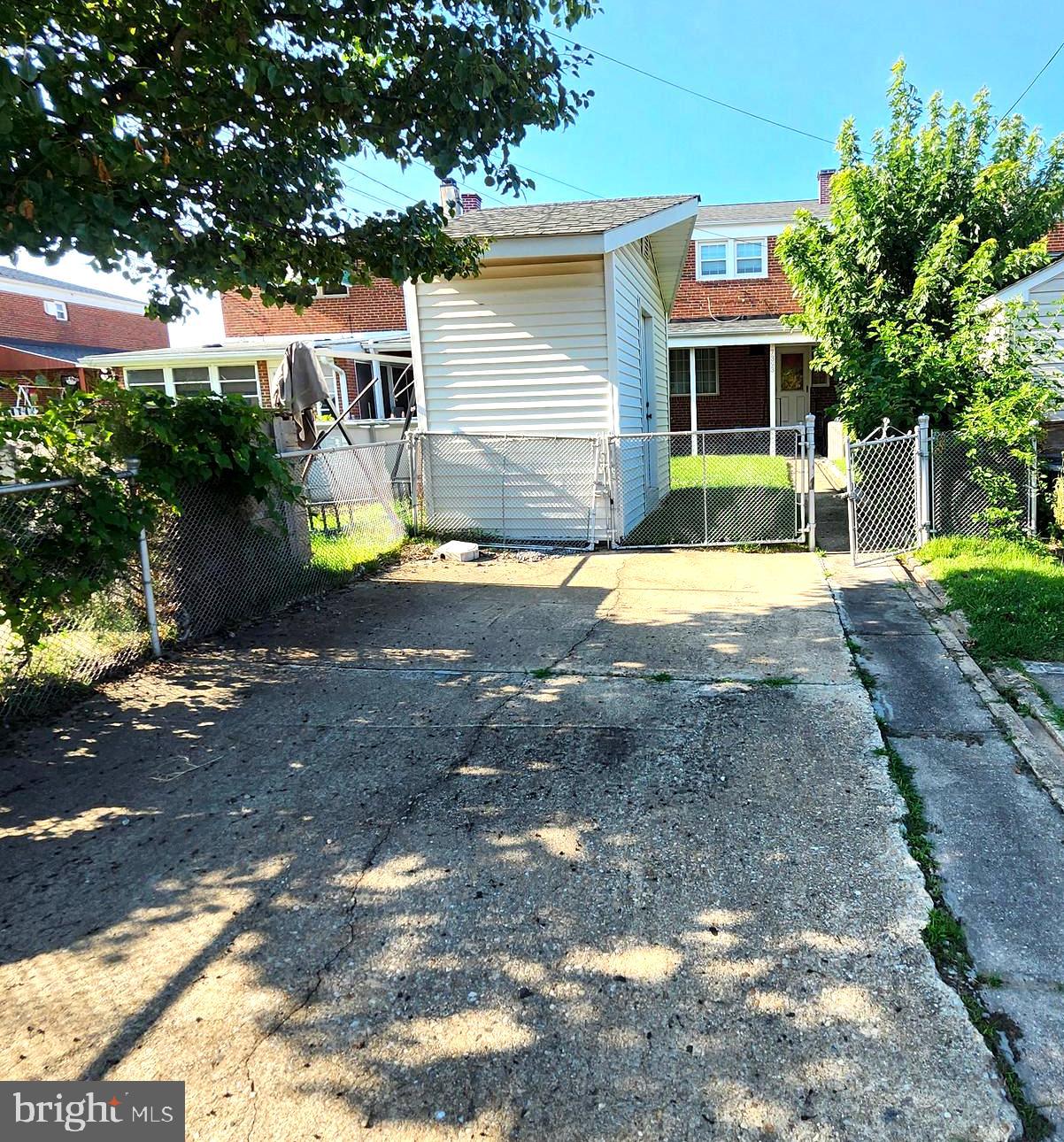BERKSHIRE - Residential