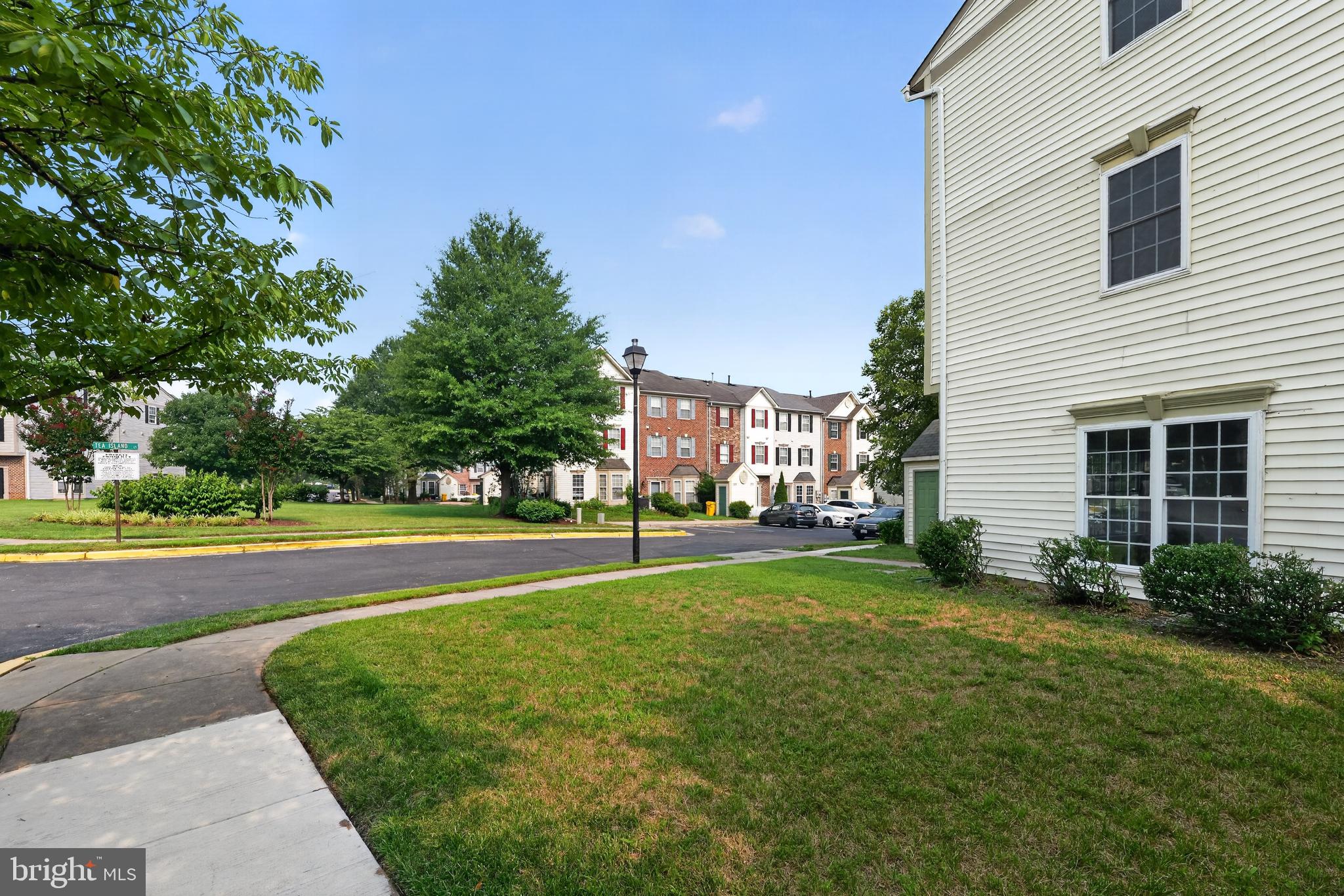 SEVEN OAKS - Residential