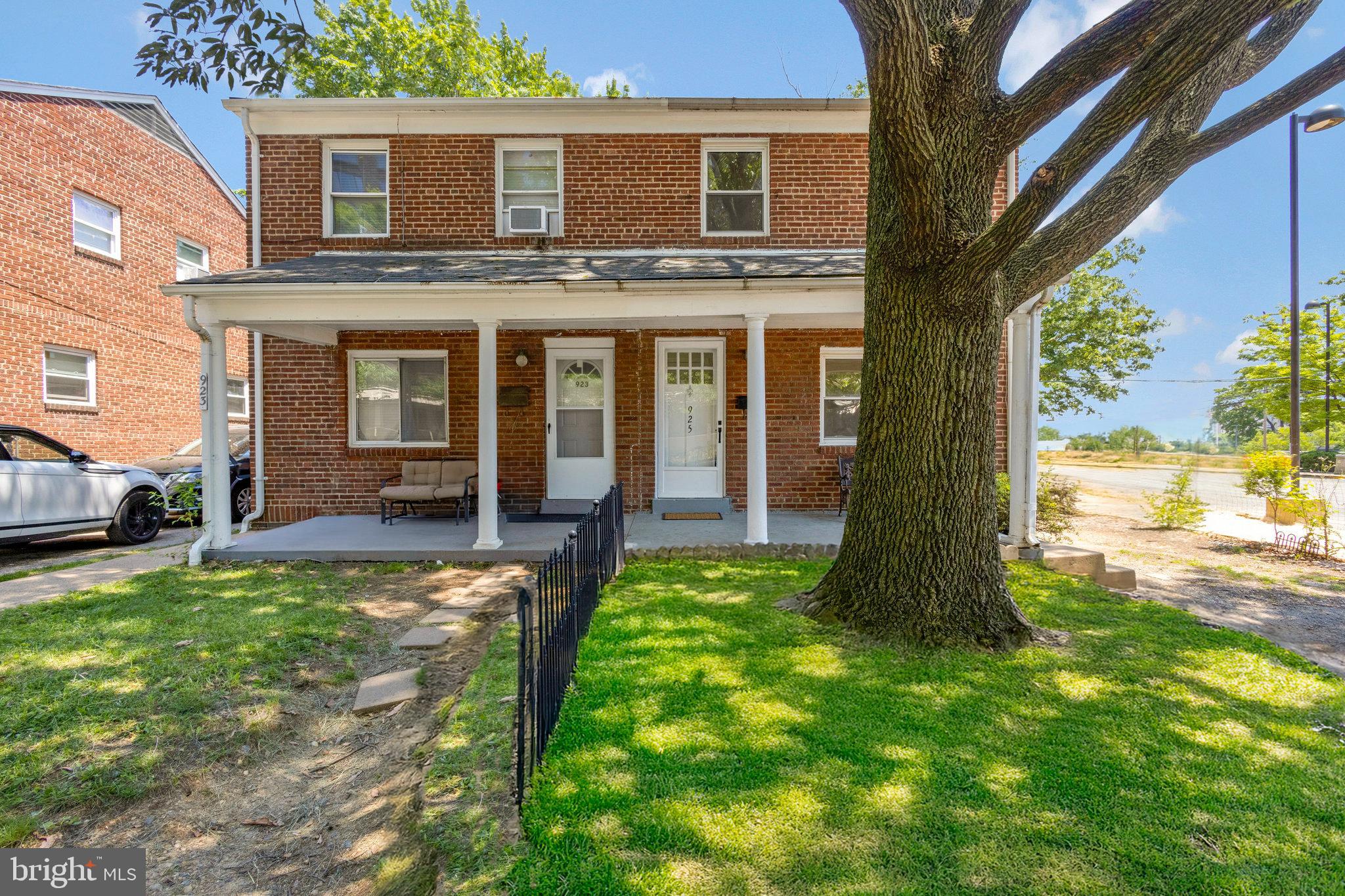 FOXCROFT HEIGHTS - Residential