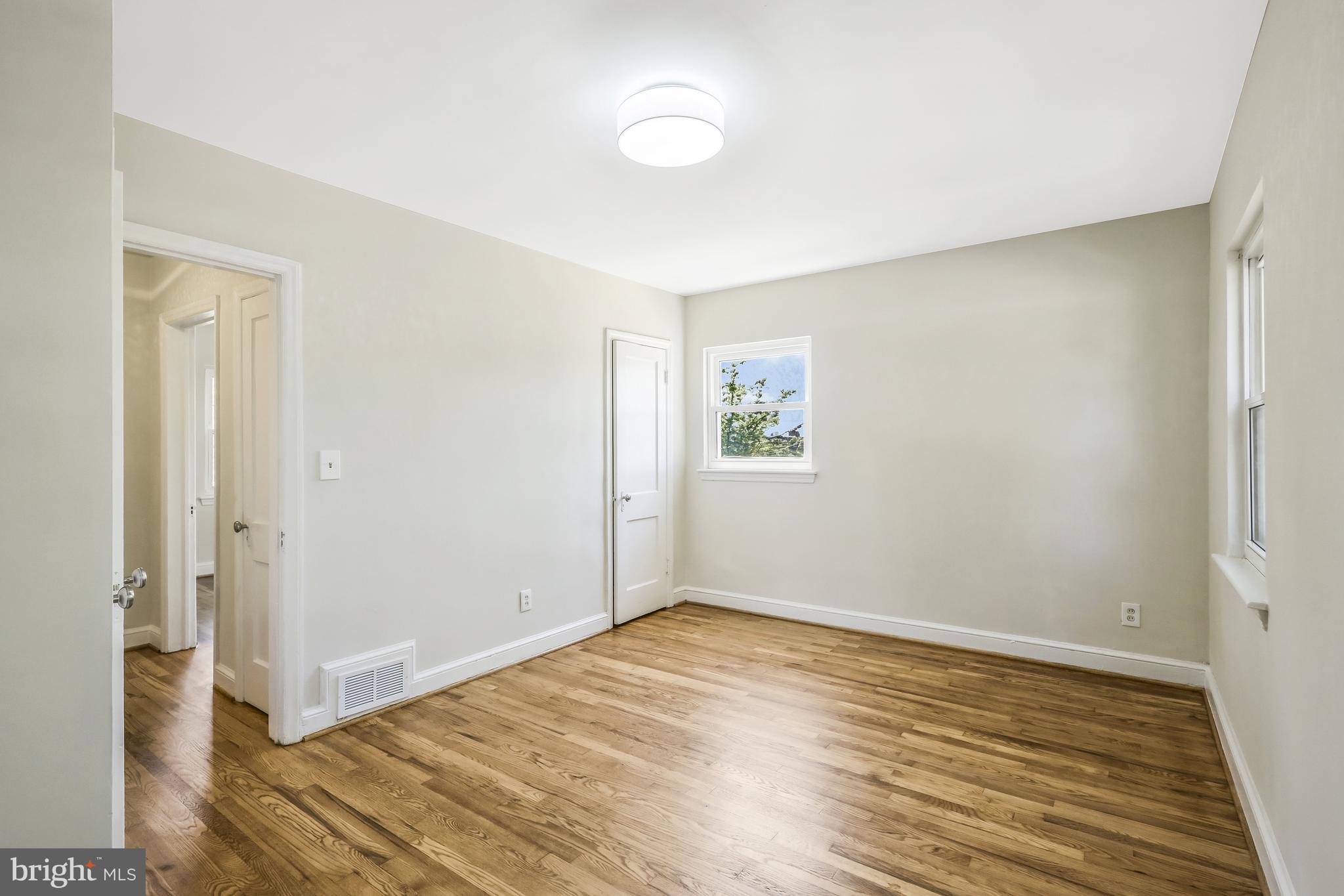FOXCROFT HEIGHTS - Residential