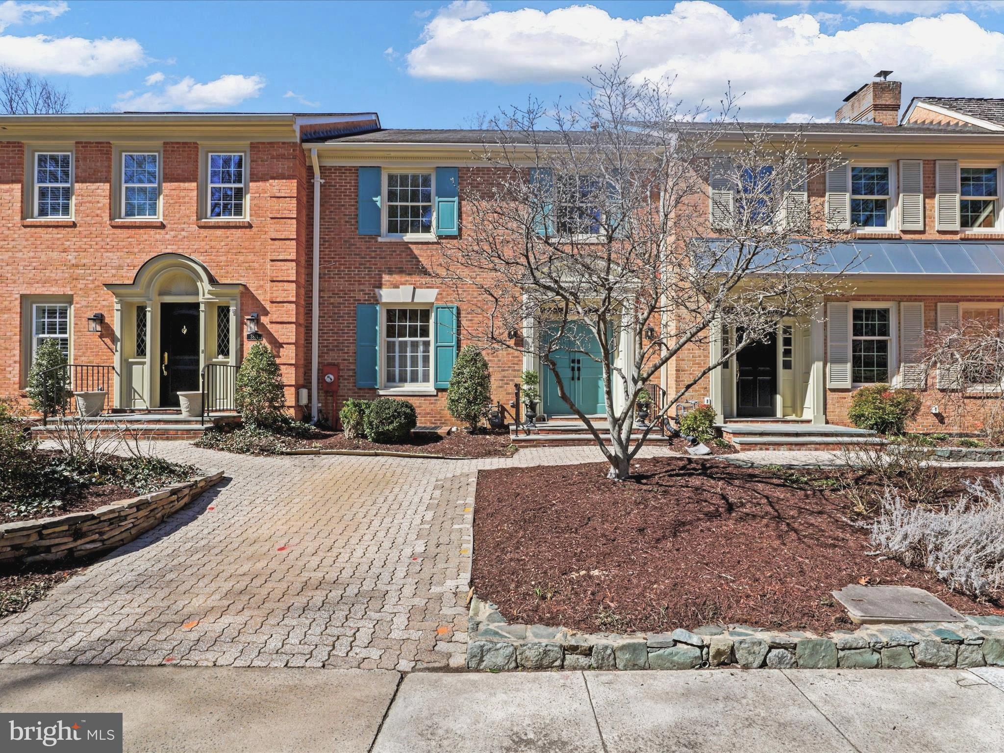 THE GLEBE - Residential