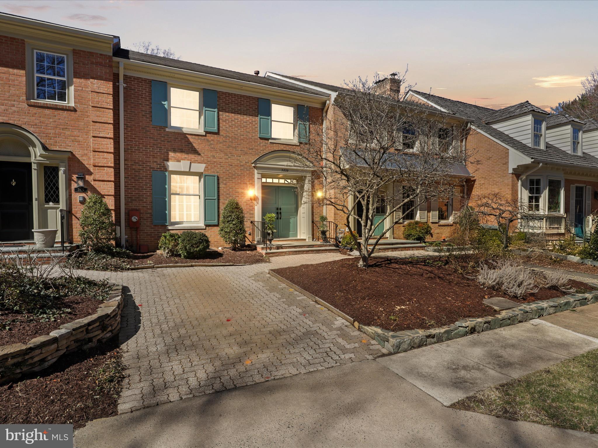 THE GLEBE - Residential