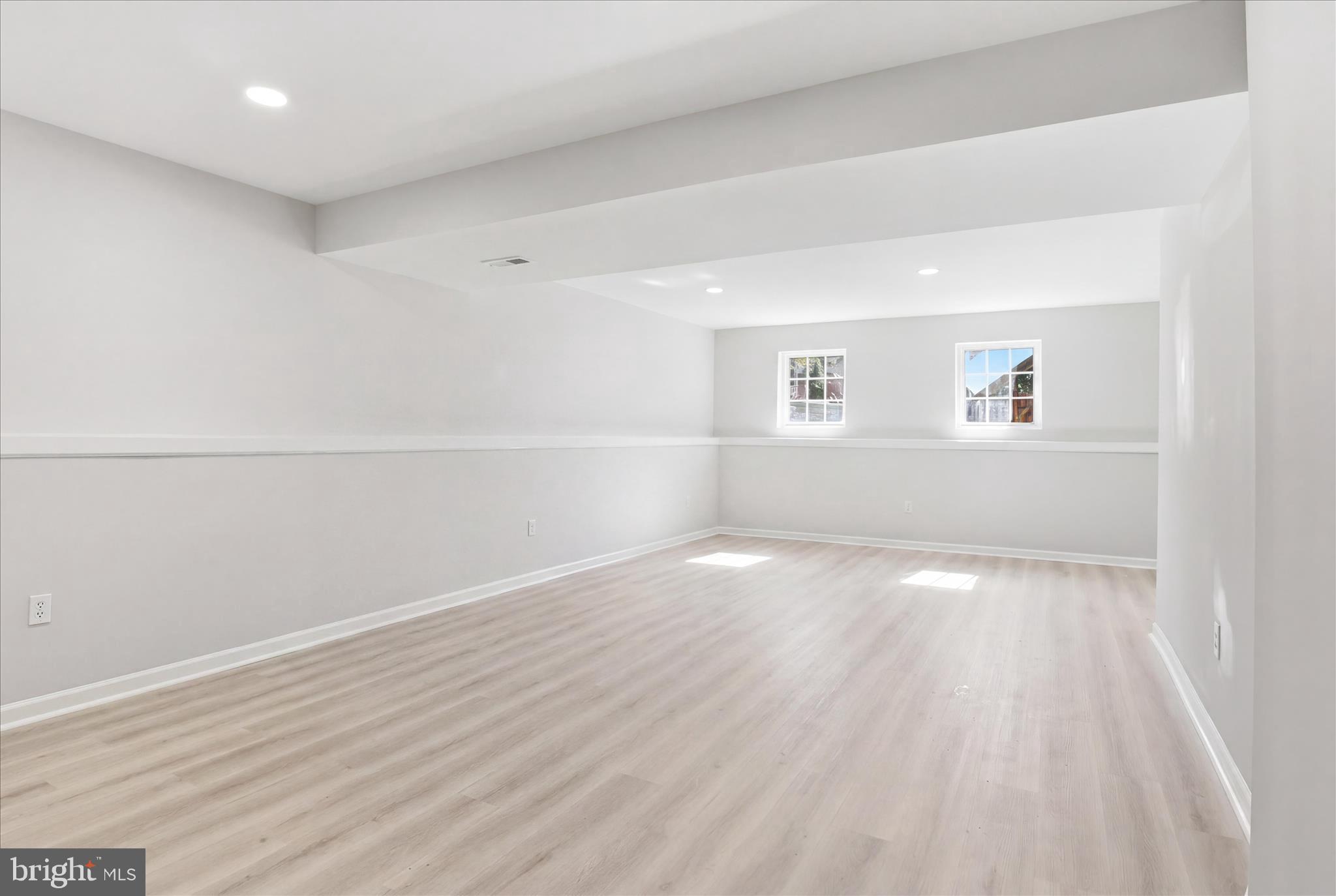 KINGSBROOKE - Residential