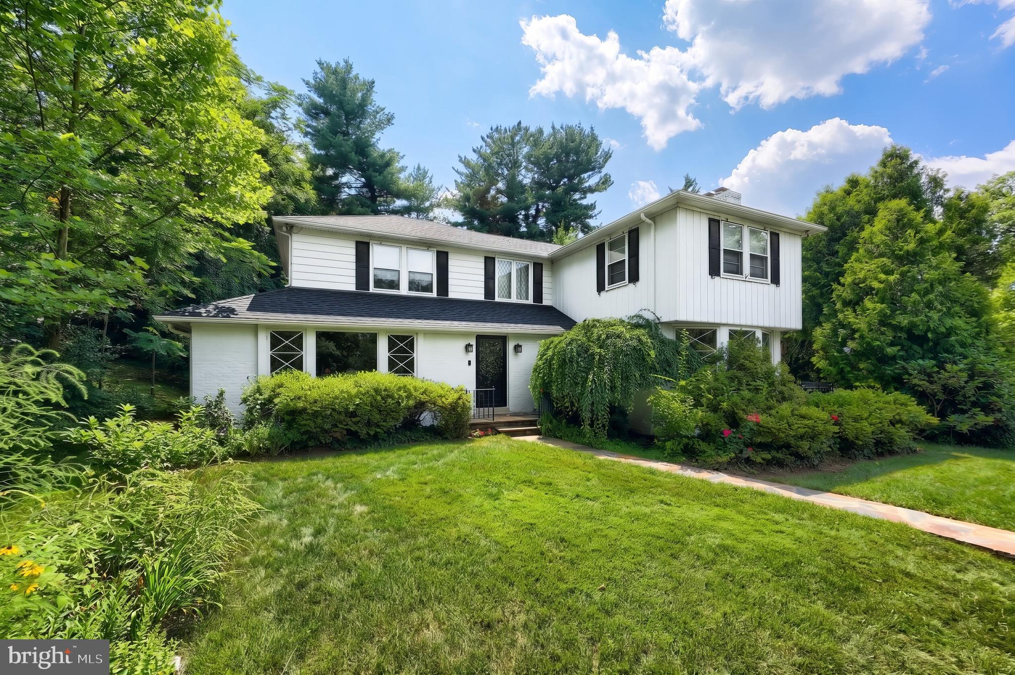 SPRING GARDEN - Residential