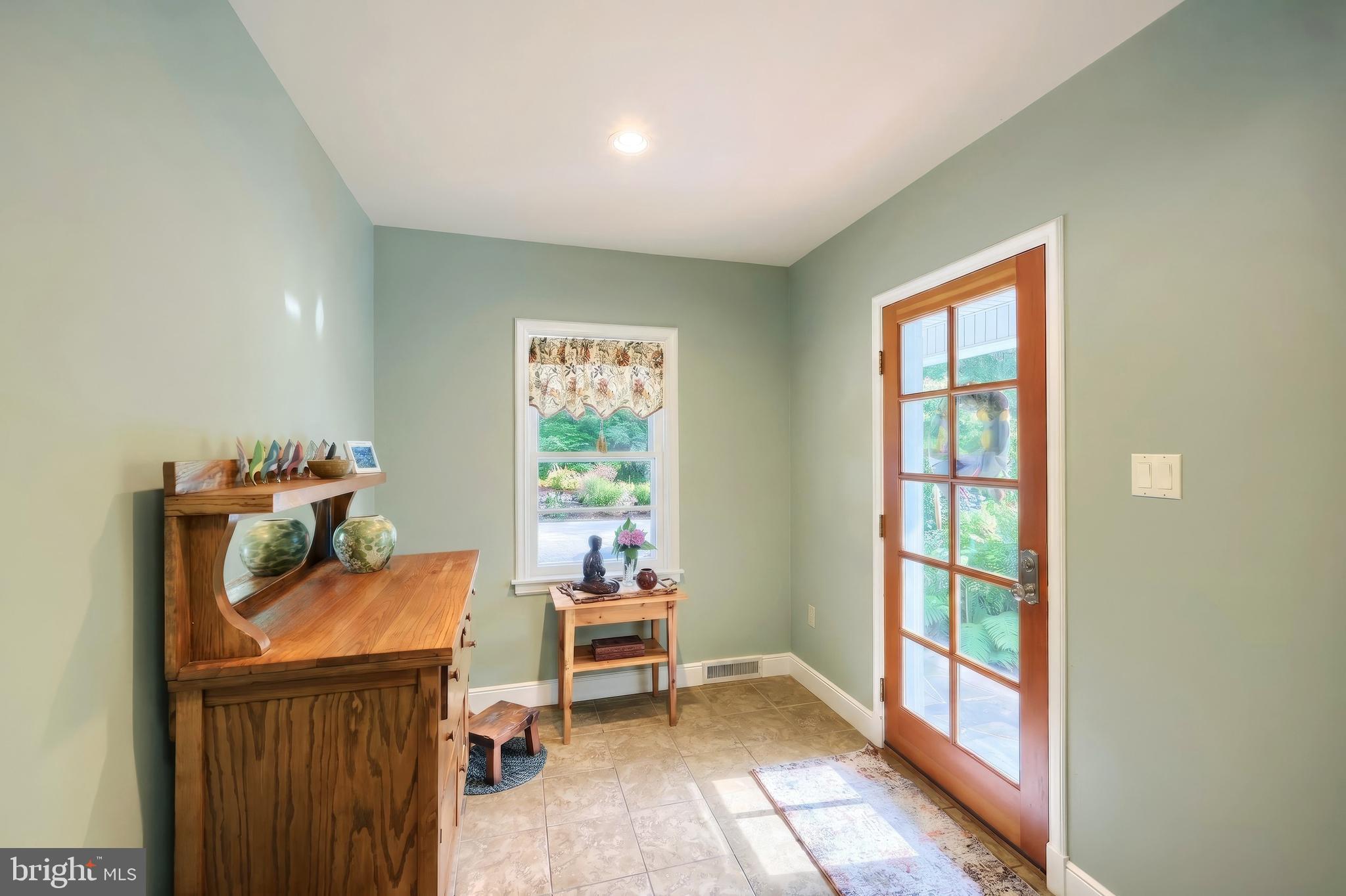 SPRING GARDEN - Residential