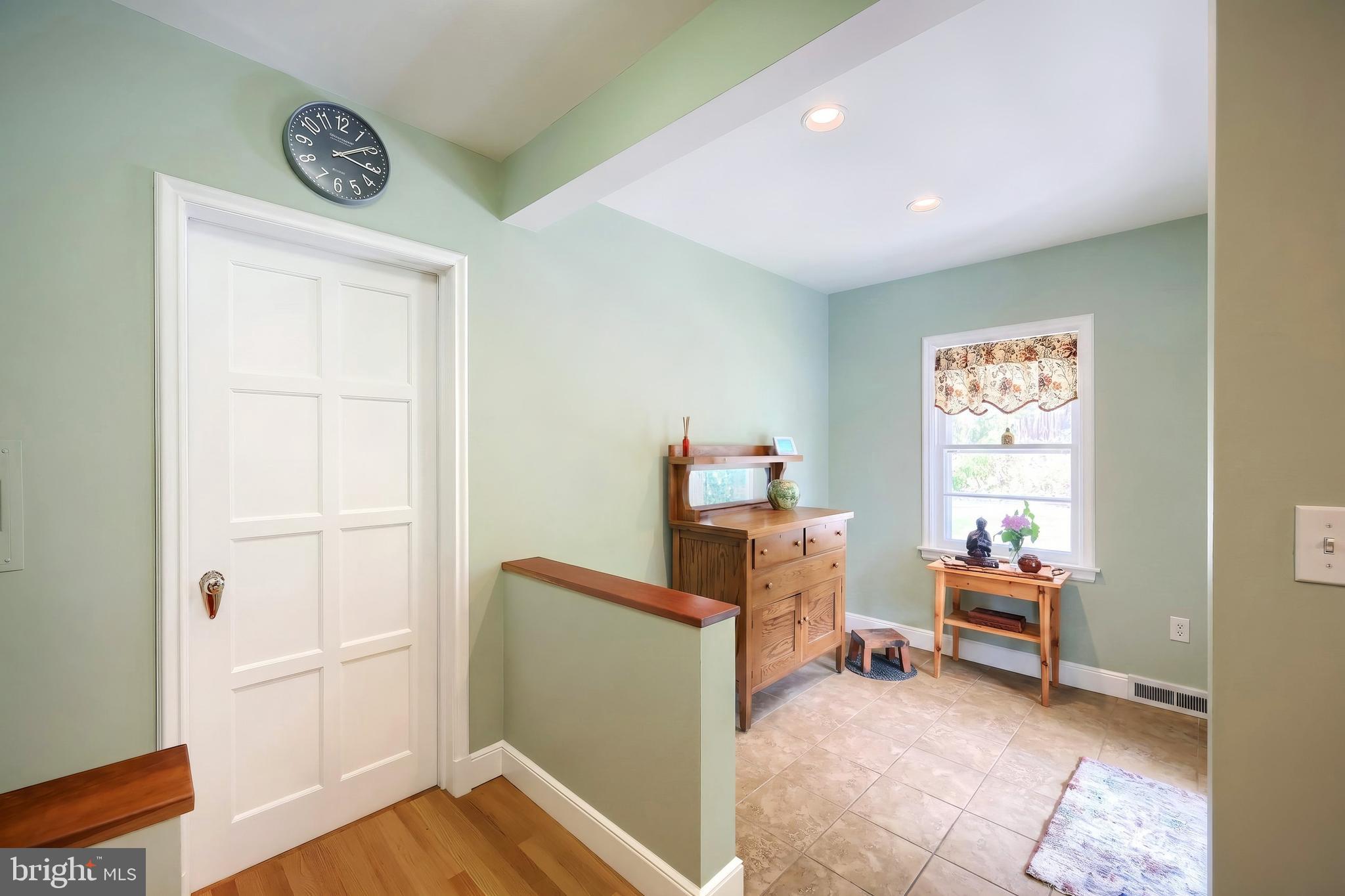 SPRING GARDEN - Residential