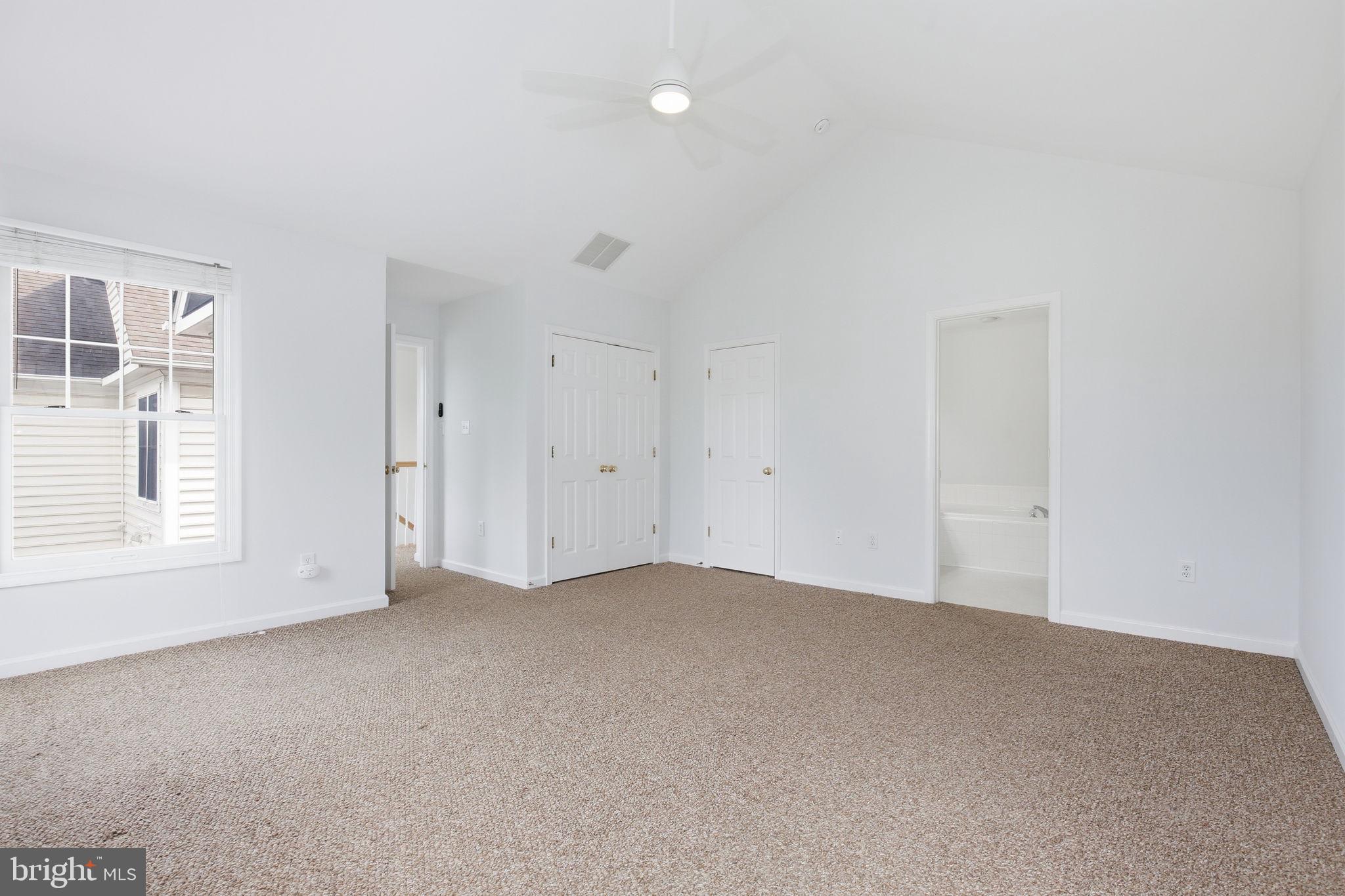 LAKELANDS - Residential